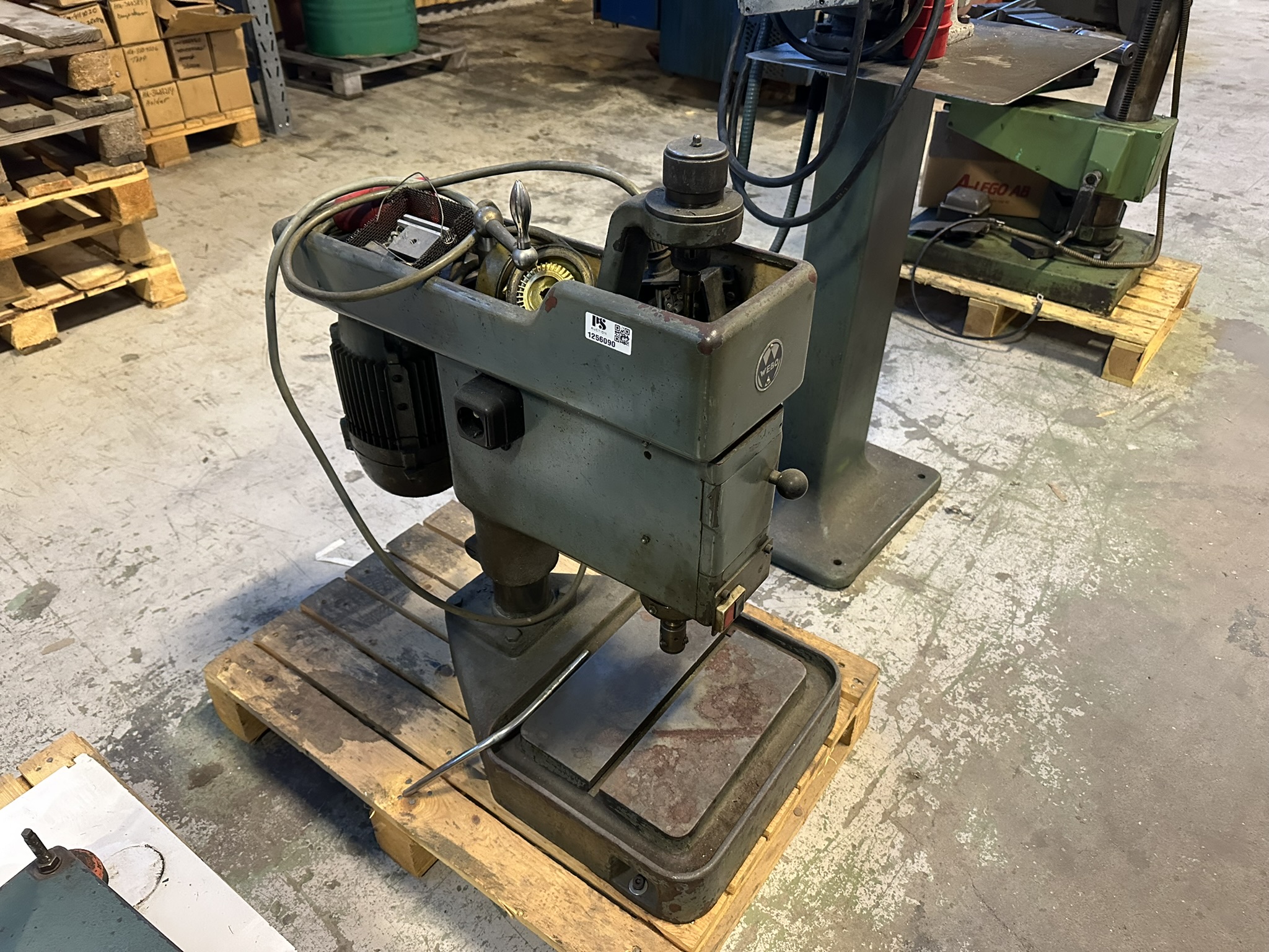 Threading machine Webo G6 - defective/repair item - PS Auction - We ...