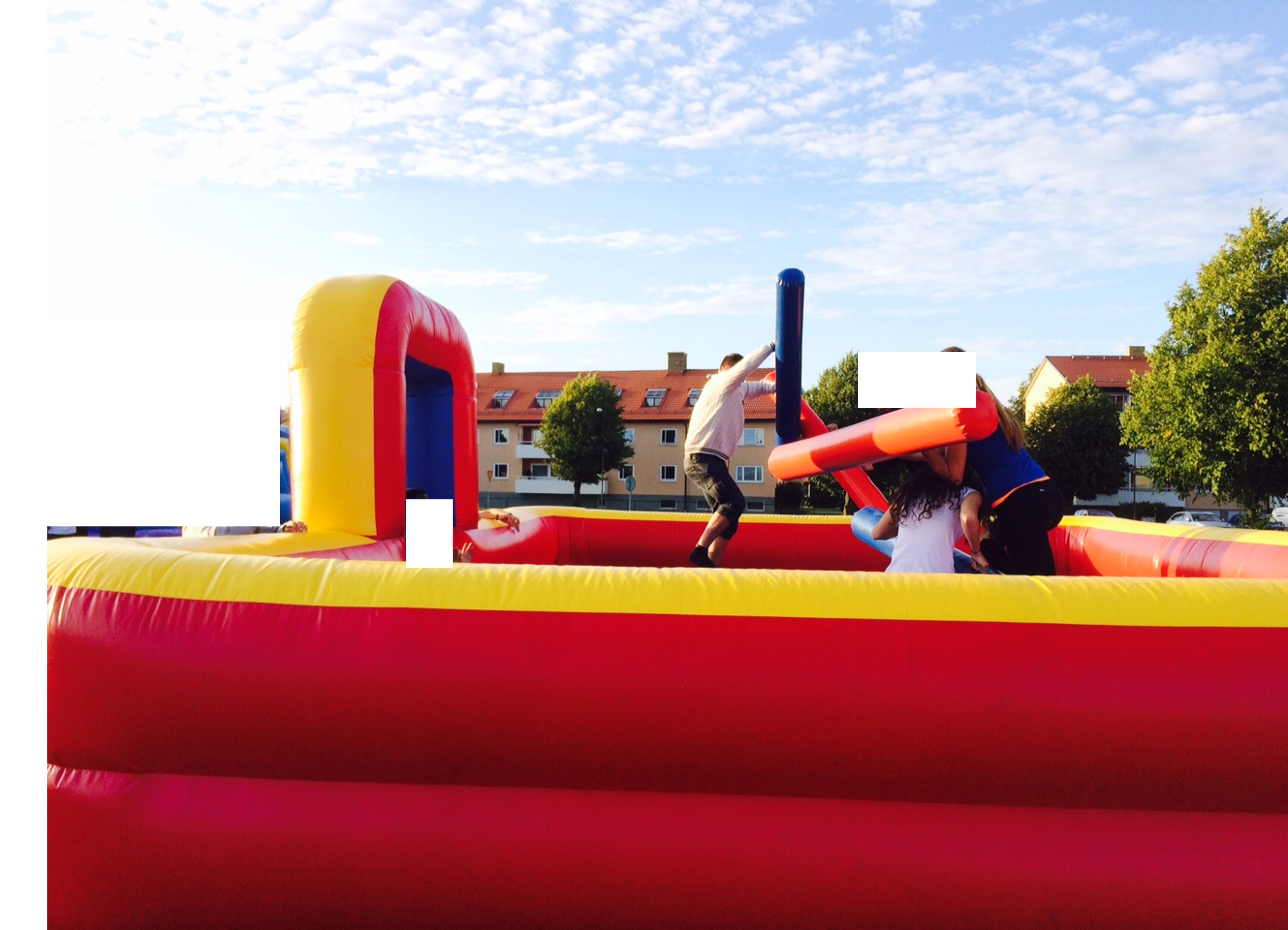 Inflatable gladiator rink - PS Auction - We value the future - Largest ...