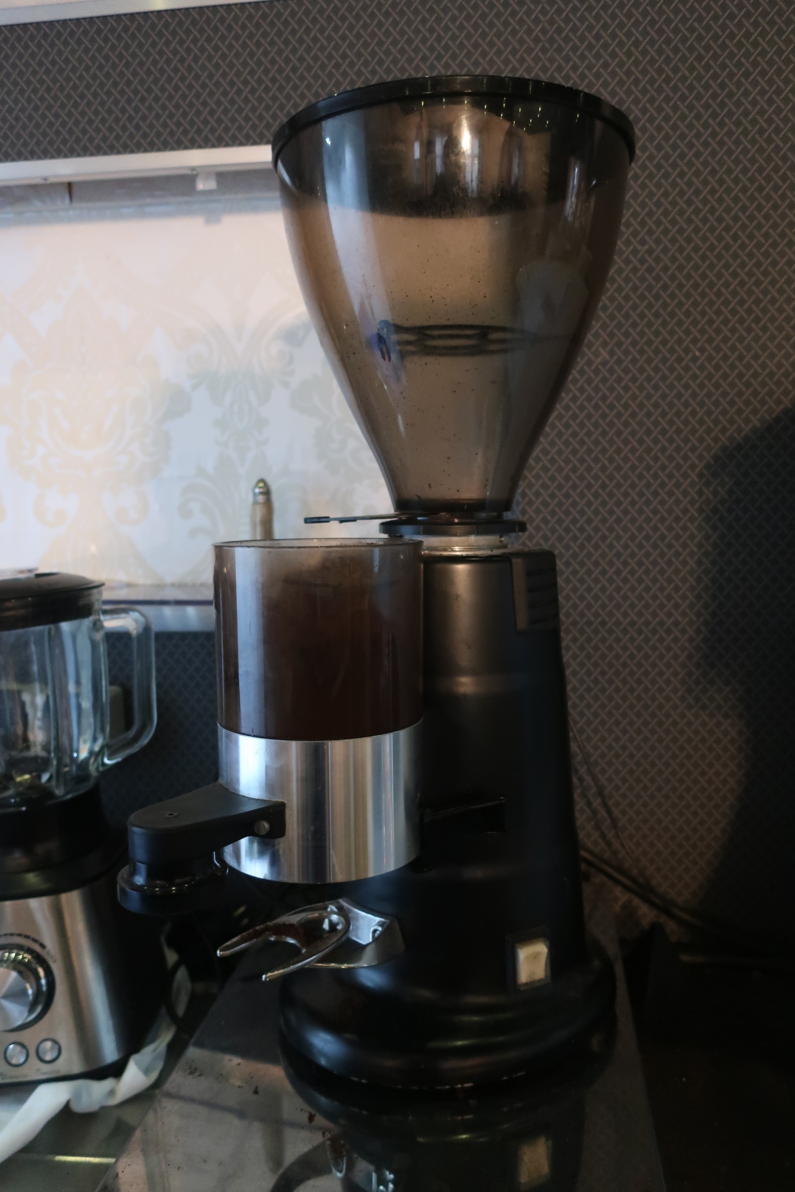 Coffee grinder, Macap MX - PS Auction 