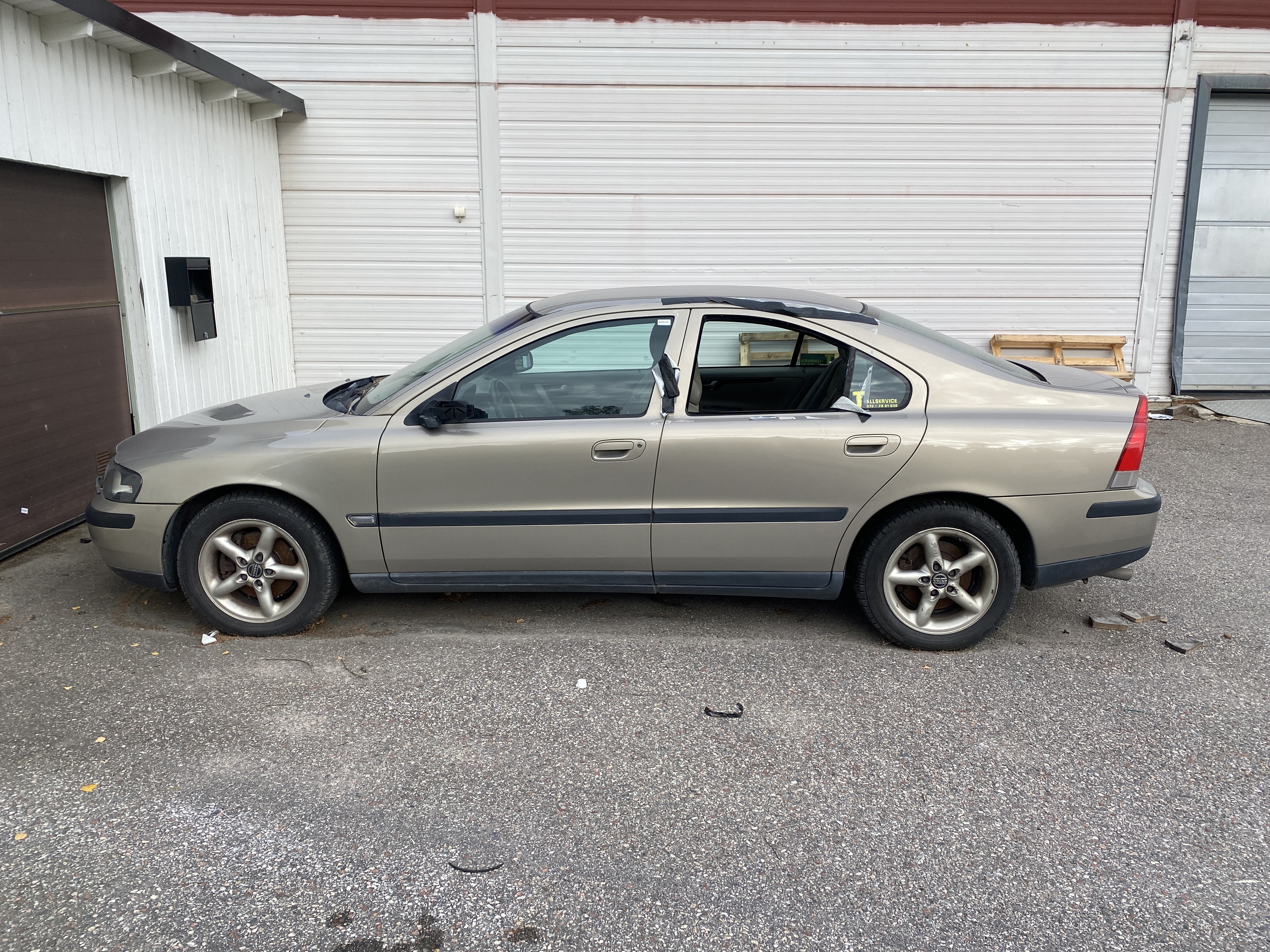 S60 2023 Volvo S60 – Black | VIN: 7JRL12TWXPG254954 – vin4free