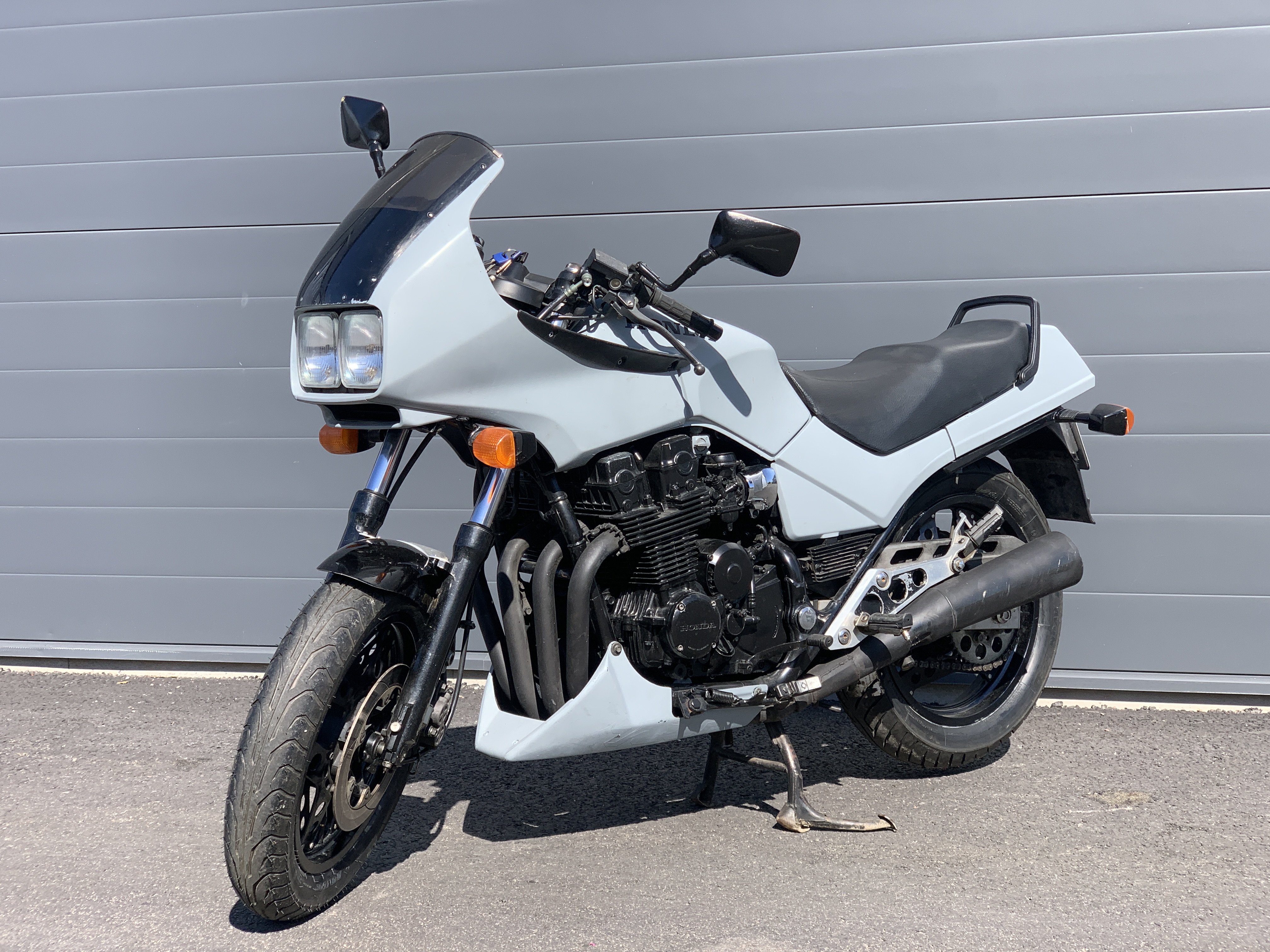 CBX
社外ブラックテールランプ 1988 Kawasaki ZX750, F | JKAZXDF15JB505221 | Bid History | BidCars