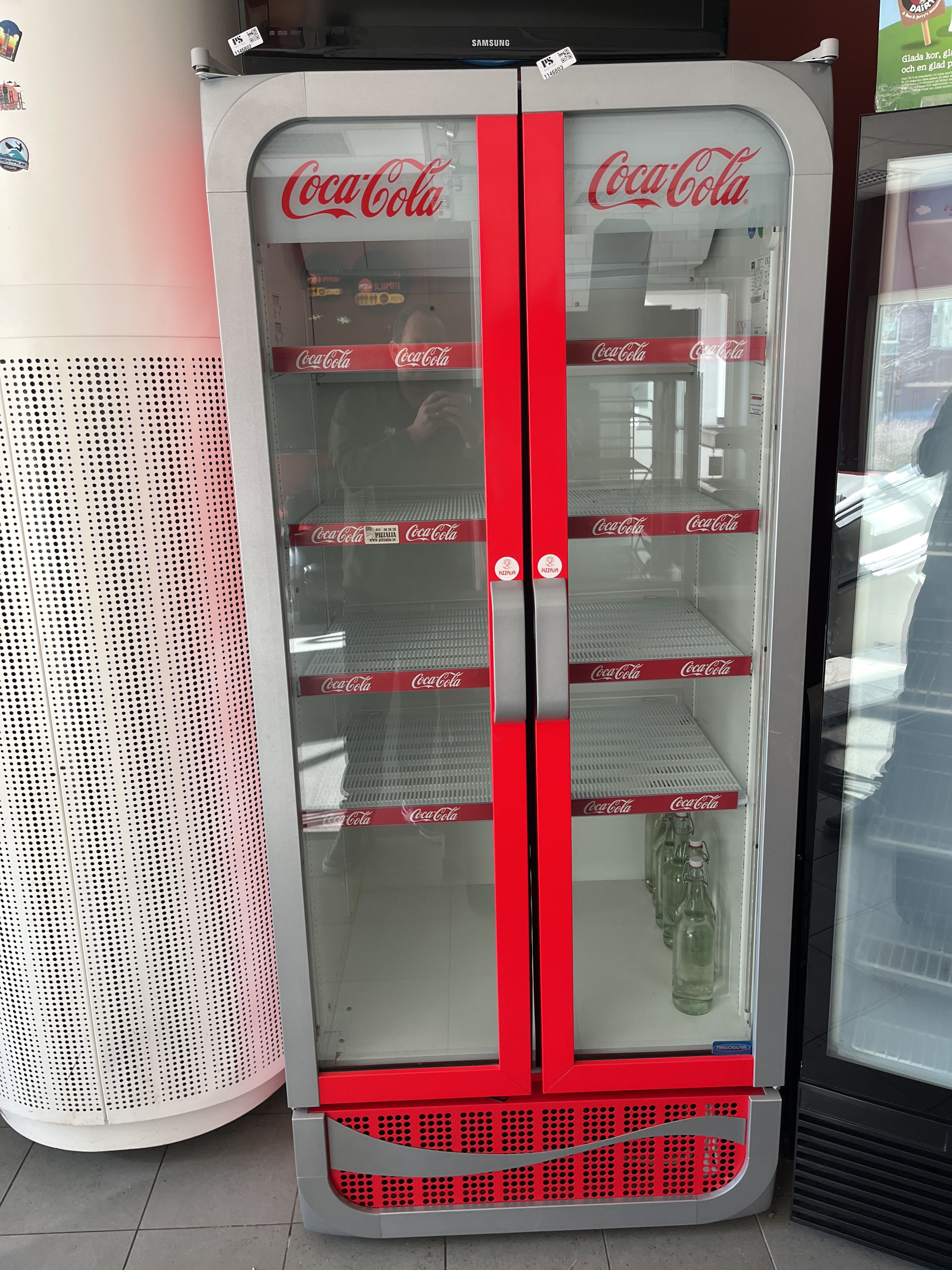 Coca-Cola fridge - PS Auction - We value the future