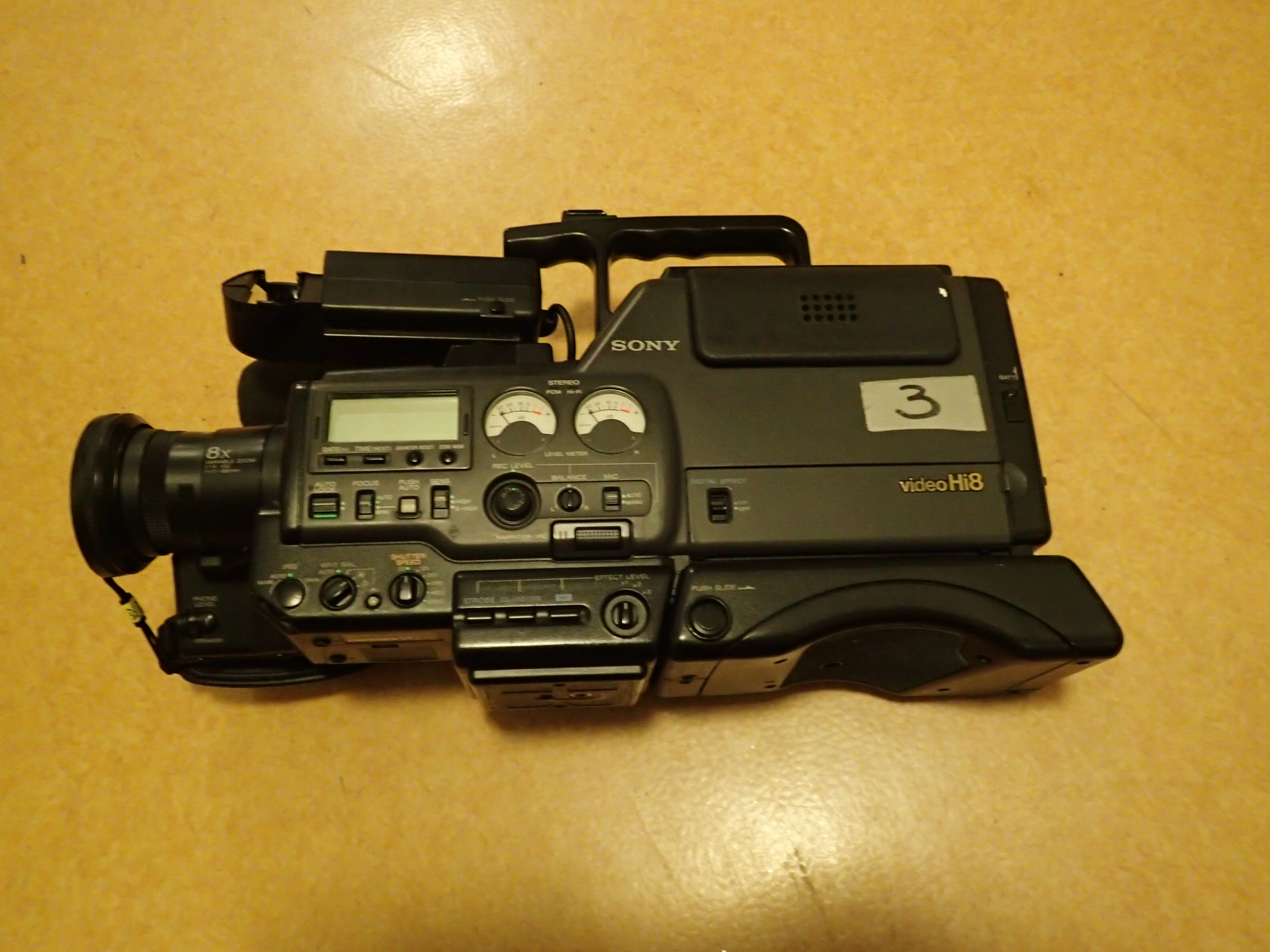 VCR cameras and editing equipment PS Auction We value the future