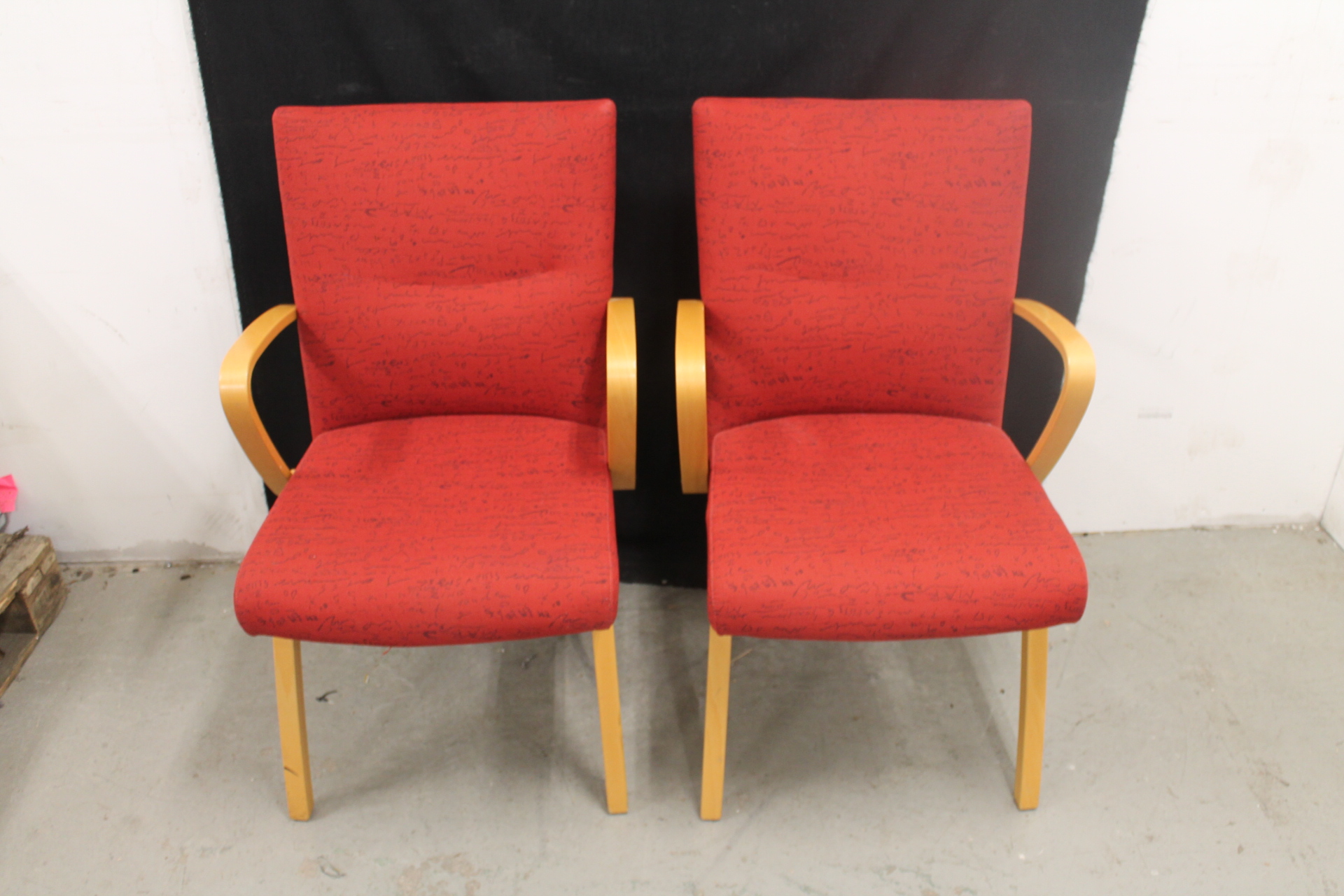 Visiting Chairs 2pcs Kinnarps Ps Auction We Value The