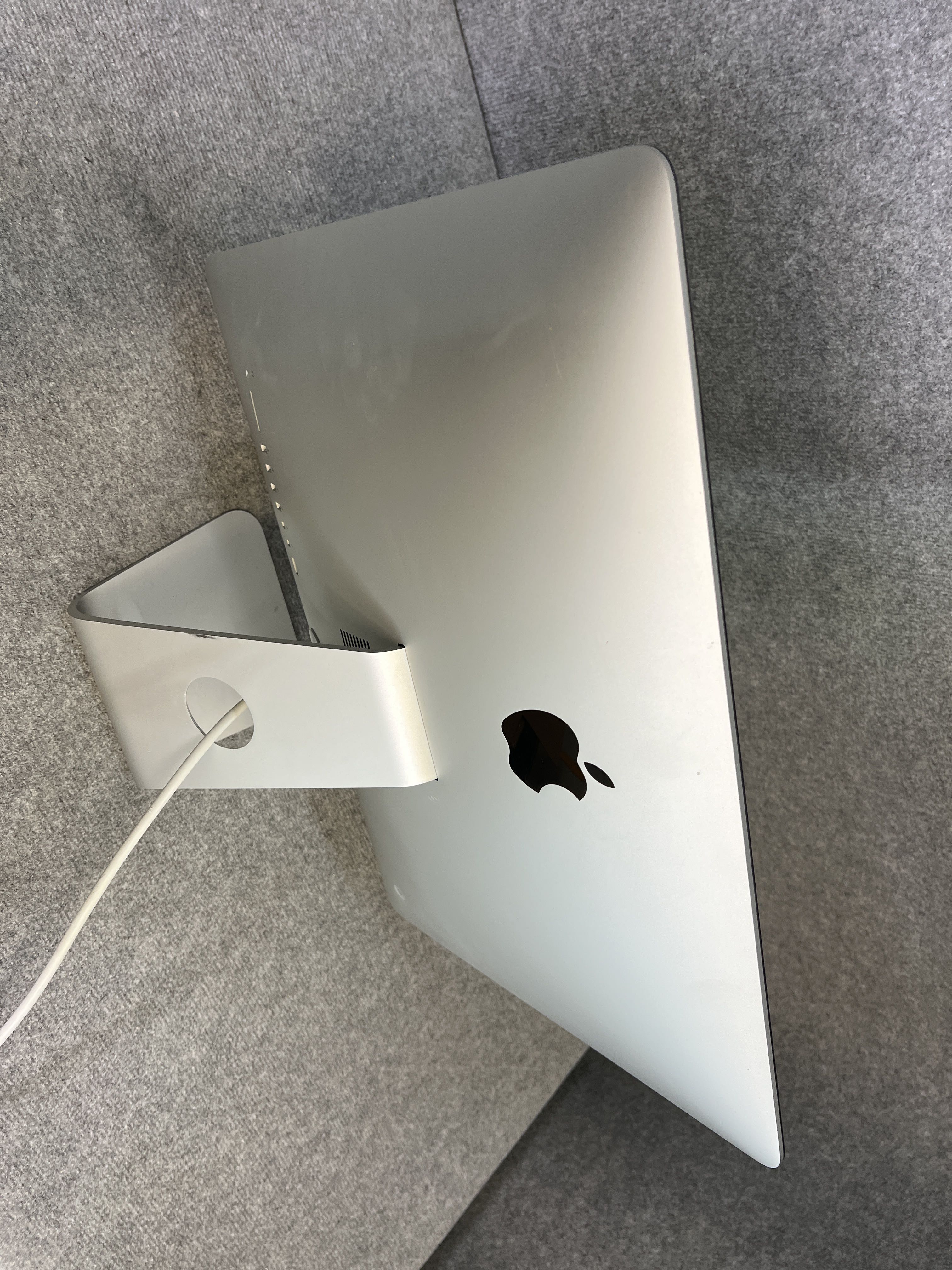 Apple iMac (21.5-inch, 2015) - PS Auction - We value the