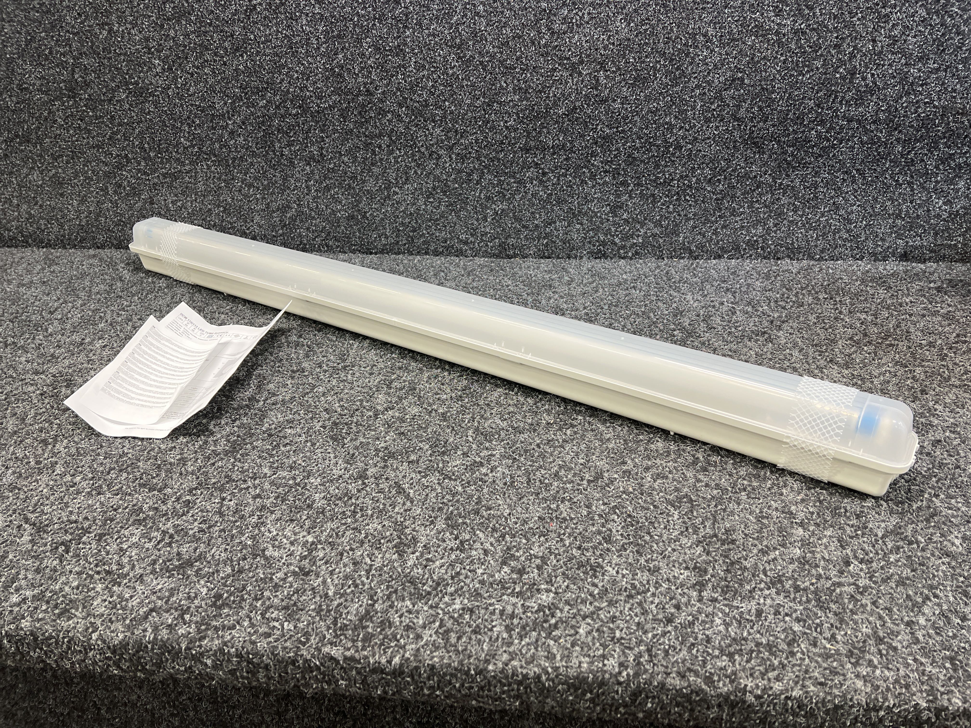 Industrial luminaire Takton DCW110 LED Tube 1x1200 Ec K IP65 - PS ...