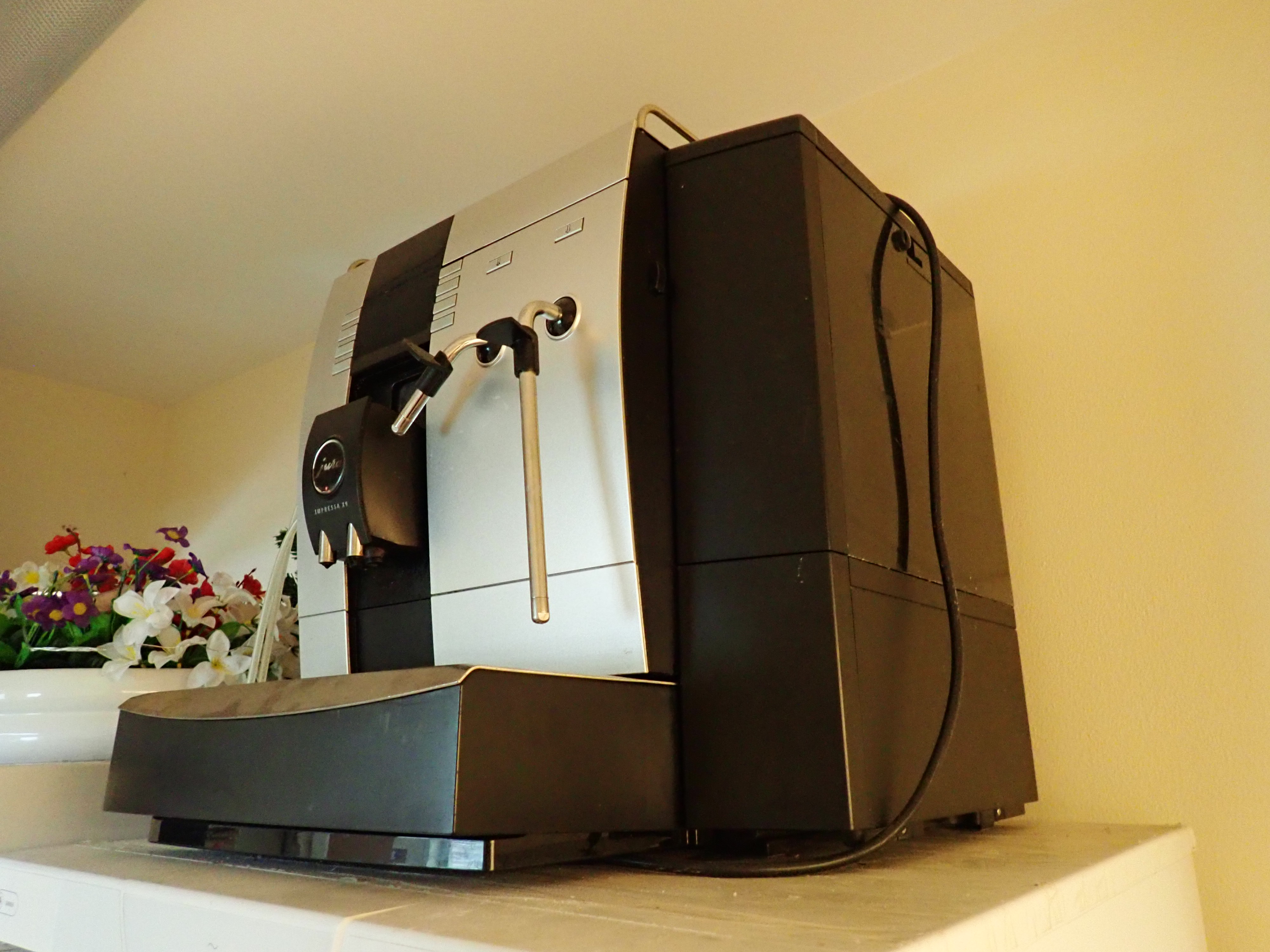 Coffee machine Jura Impressa X9 - PS Auction - We value the future