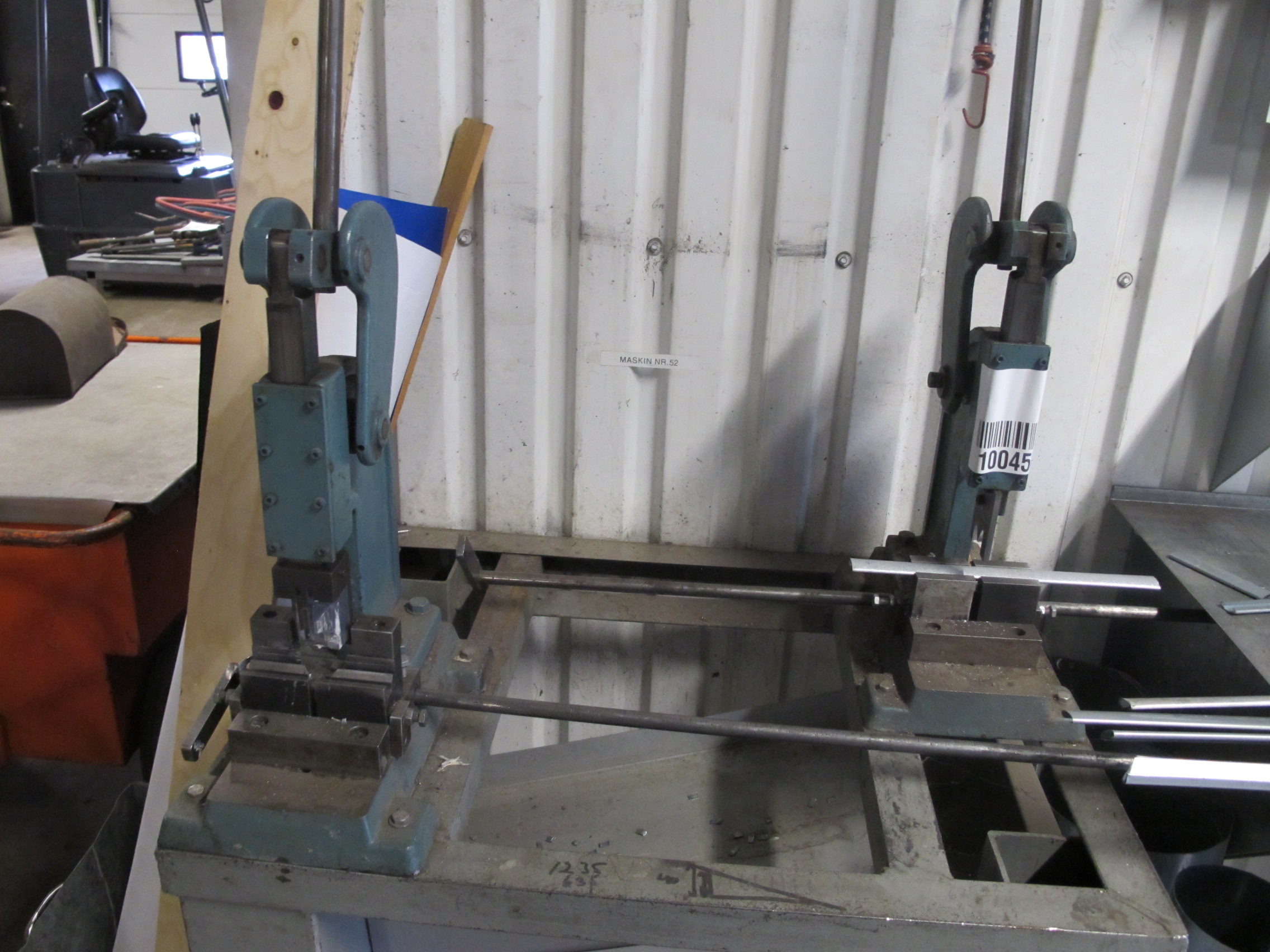 Sheet metal clip 2 pcs PS Auction We value the future Largest in