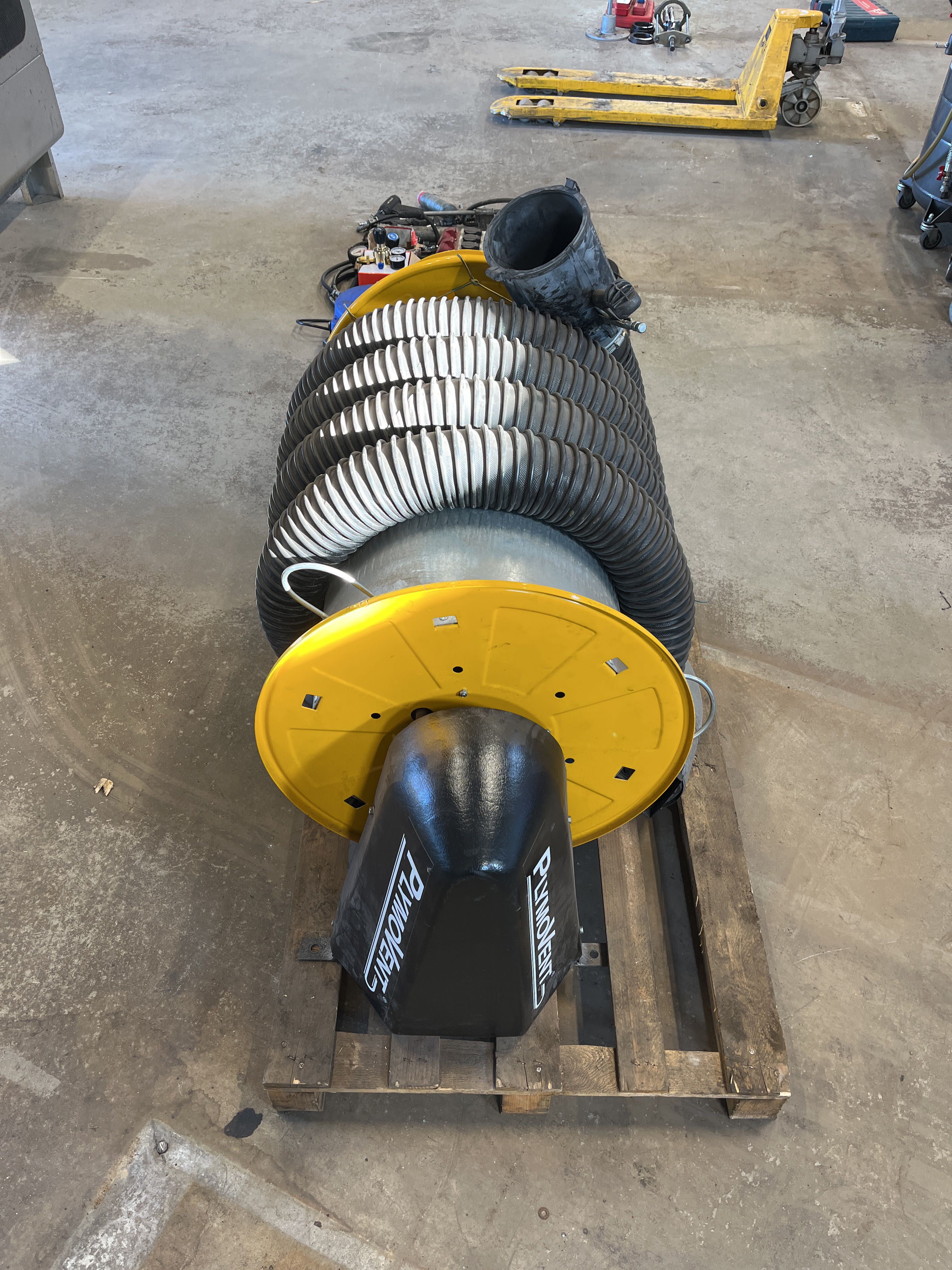 Exhaust gas extractor Plymovent 2100 PS Auction We value the future