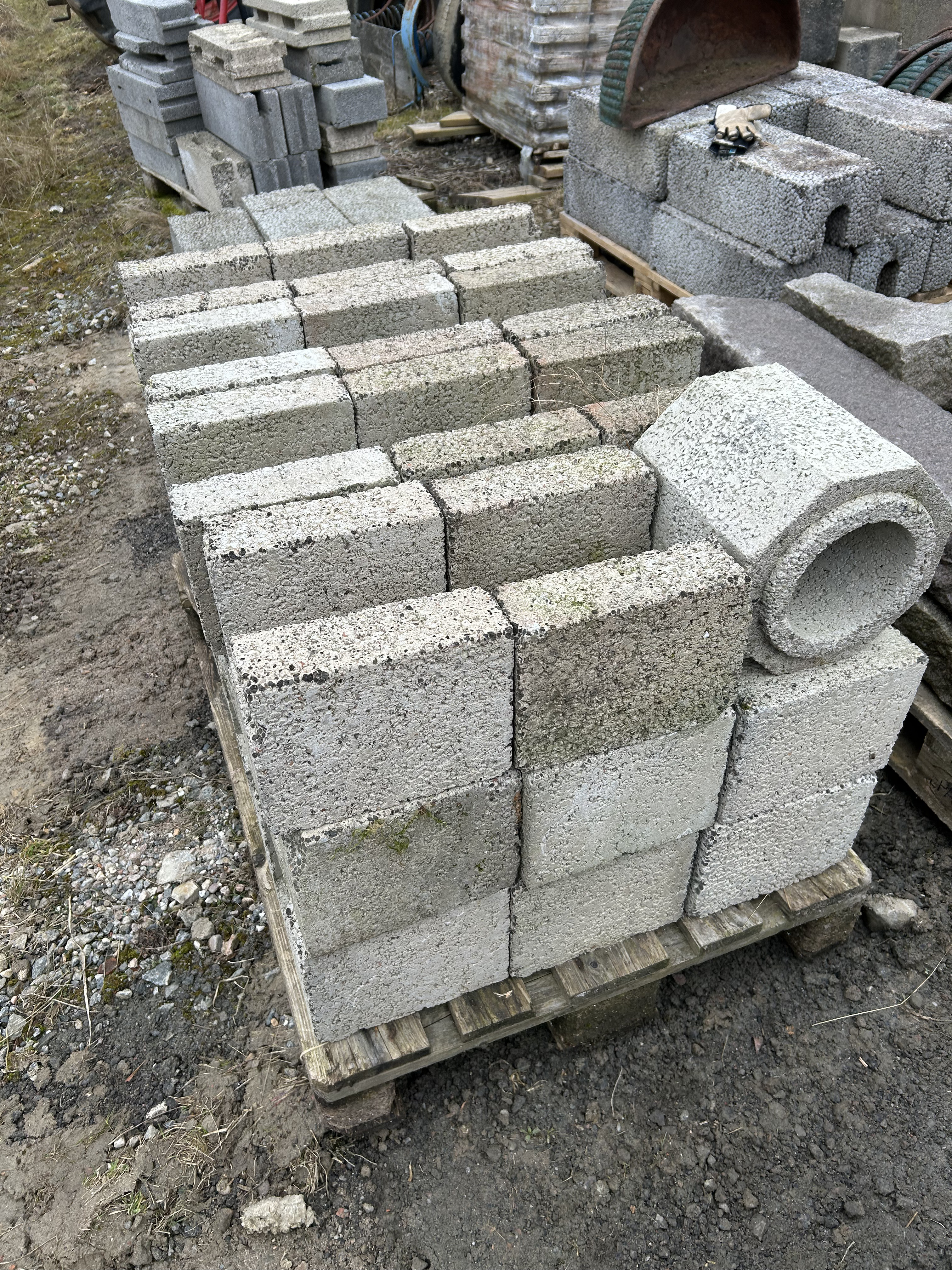 Us Block Wall U-block - PS Auction - We value the future - Largest in net auctions