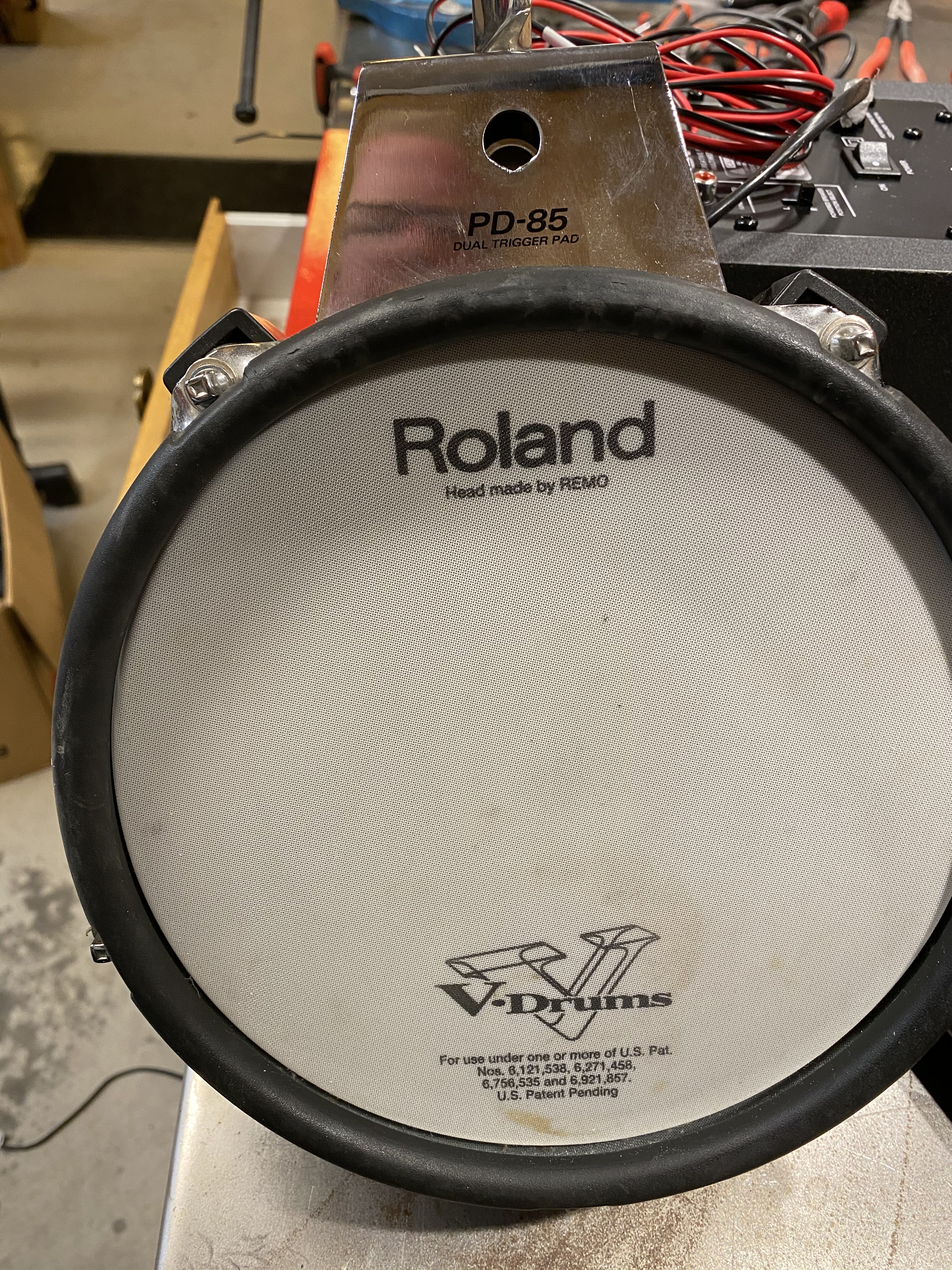 Roland PD-85 Roland PD-85 Mesh Dual Zone V Drum Trigger Pad Black 8 in