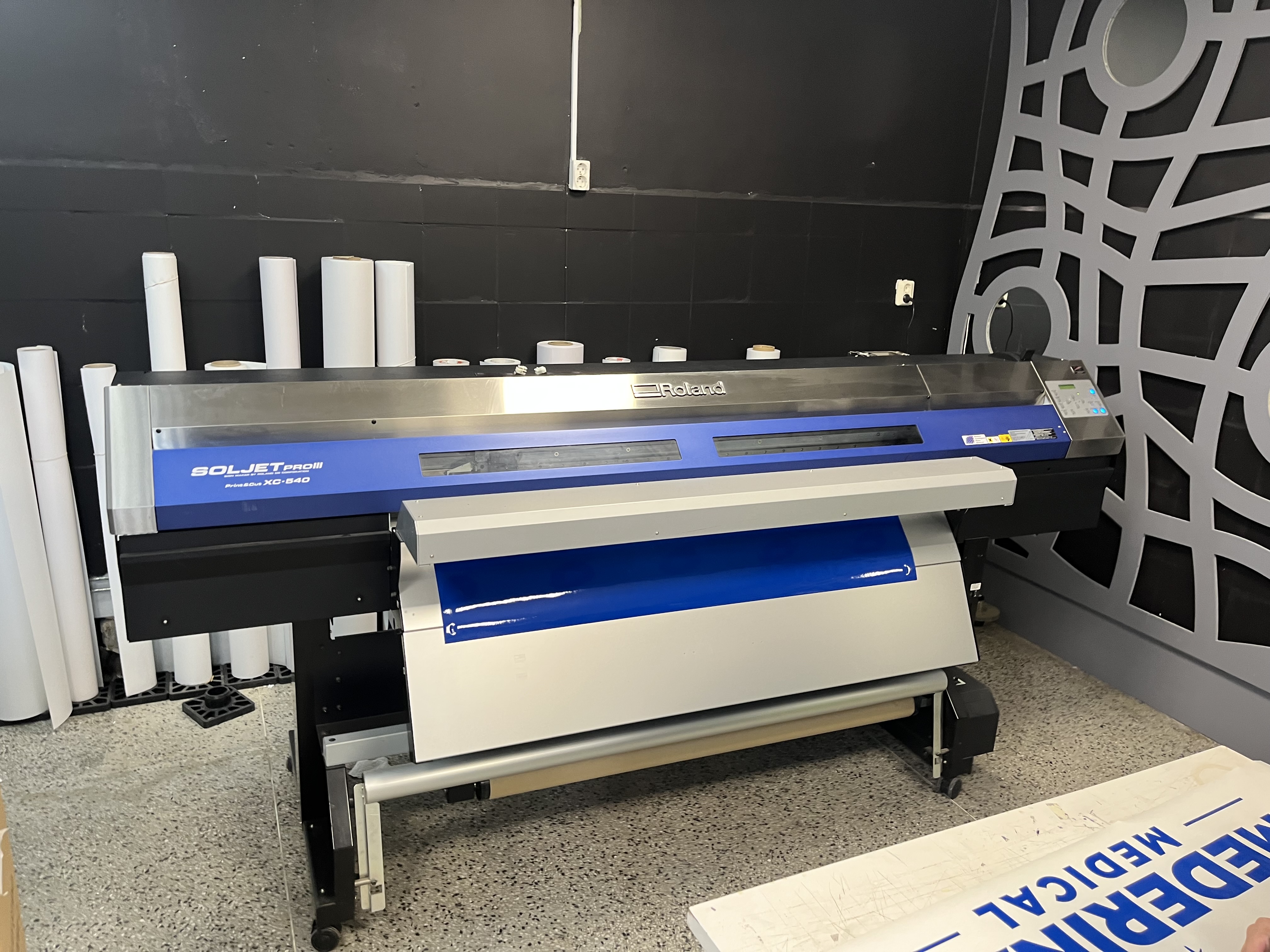 Large format printer - Roland Soljet Pro III XC-540 - PS Auction