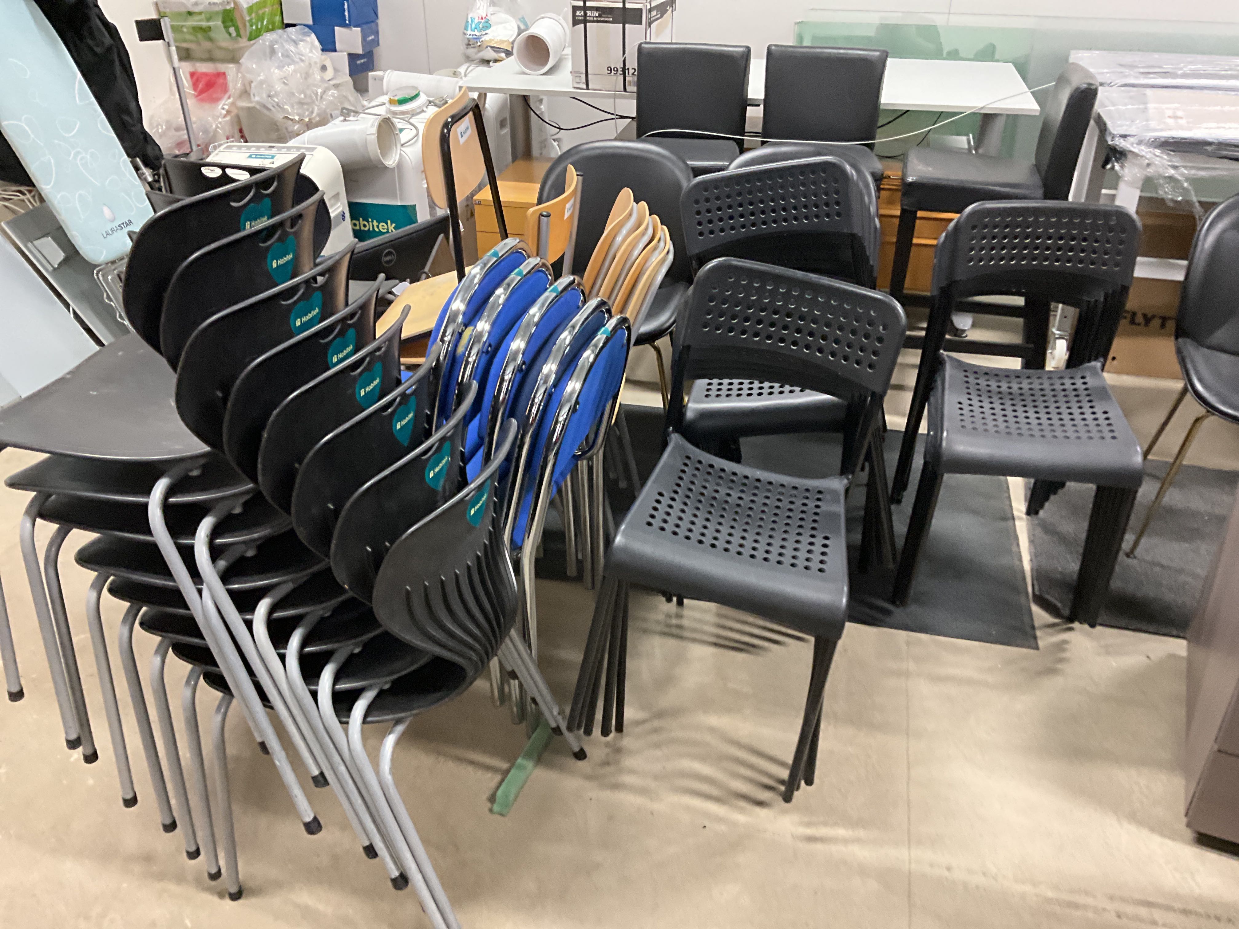 Stackable Chairs Israel Stackable chairs - PS Auction - We value the future - Largest in net ...