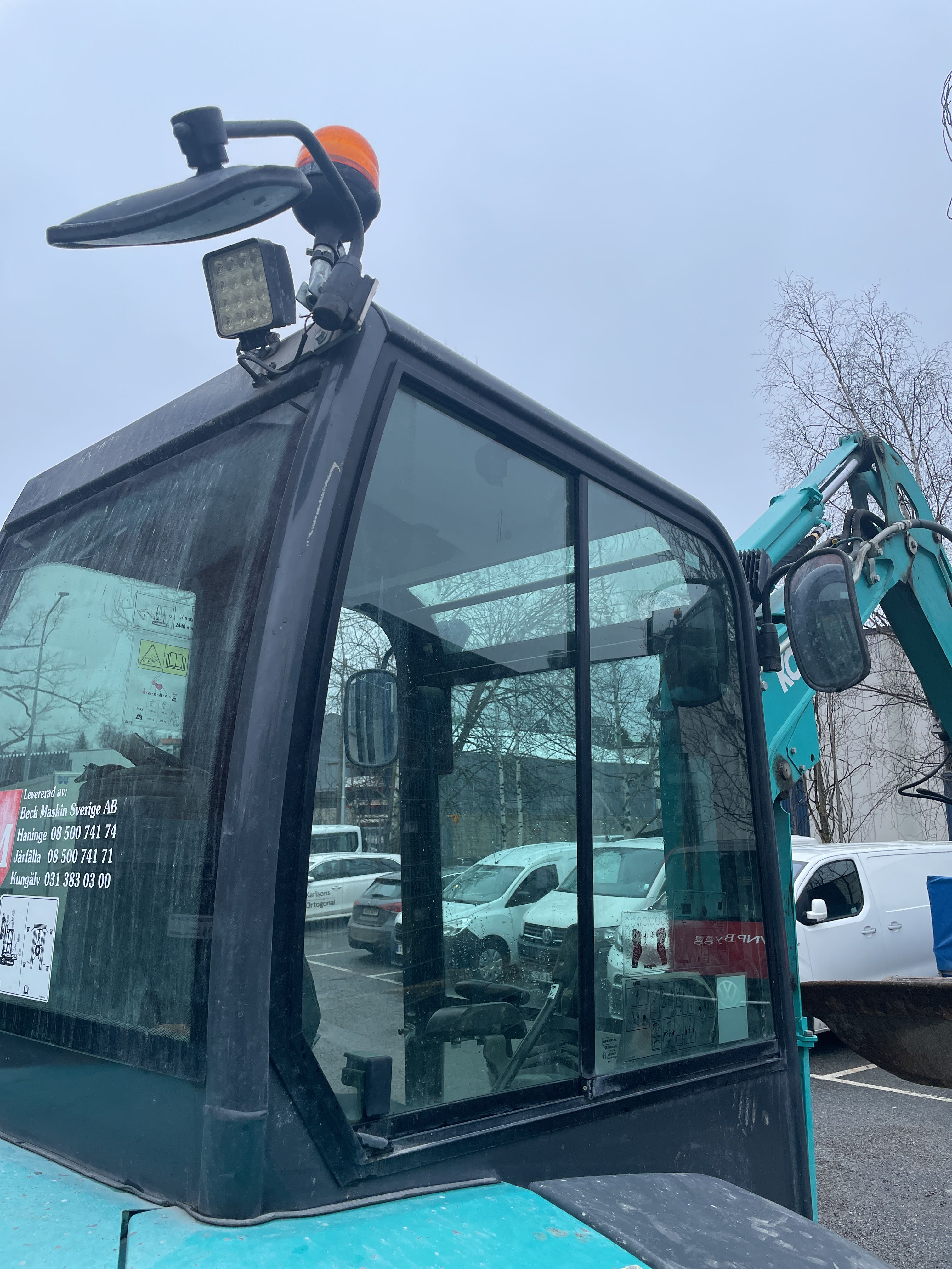 Kobelco SK26-1E Excavator with tiltrotator and buckets - PS Auction ...
