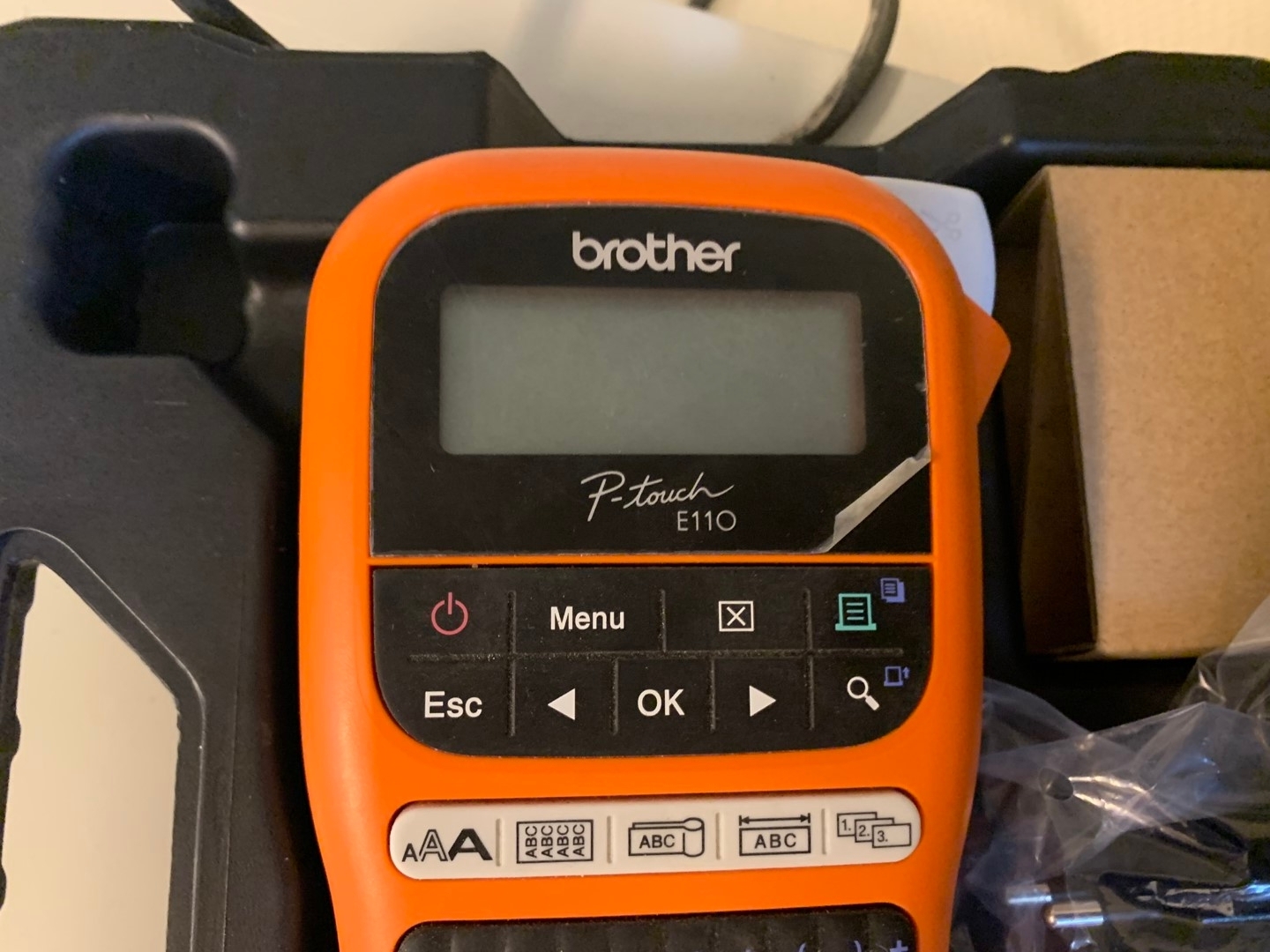 Brother P-Touch E110 labeling machine - PS Auction - We value the ...