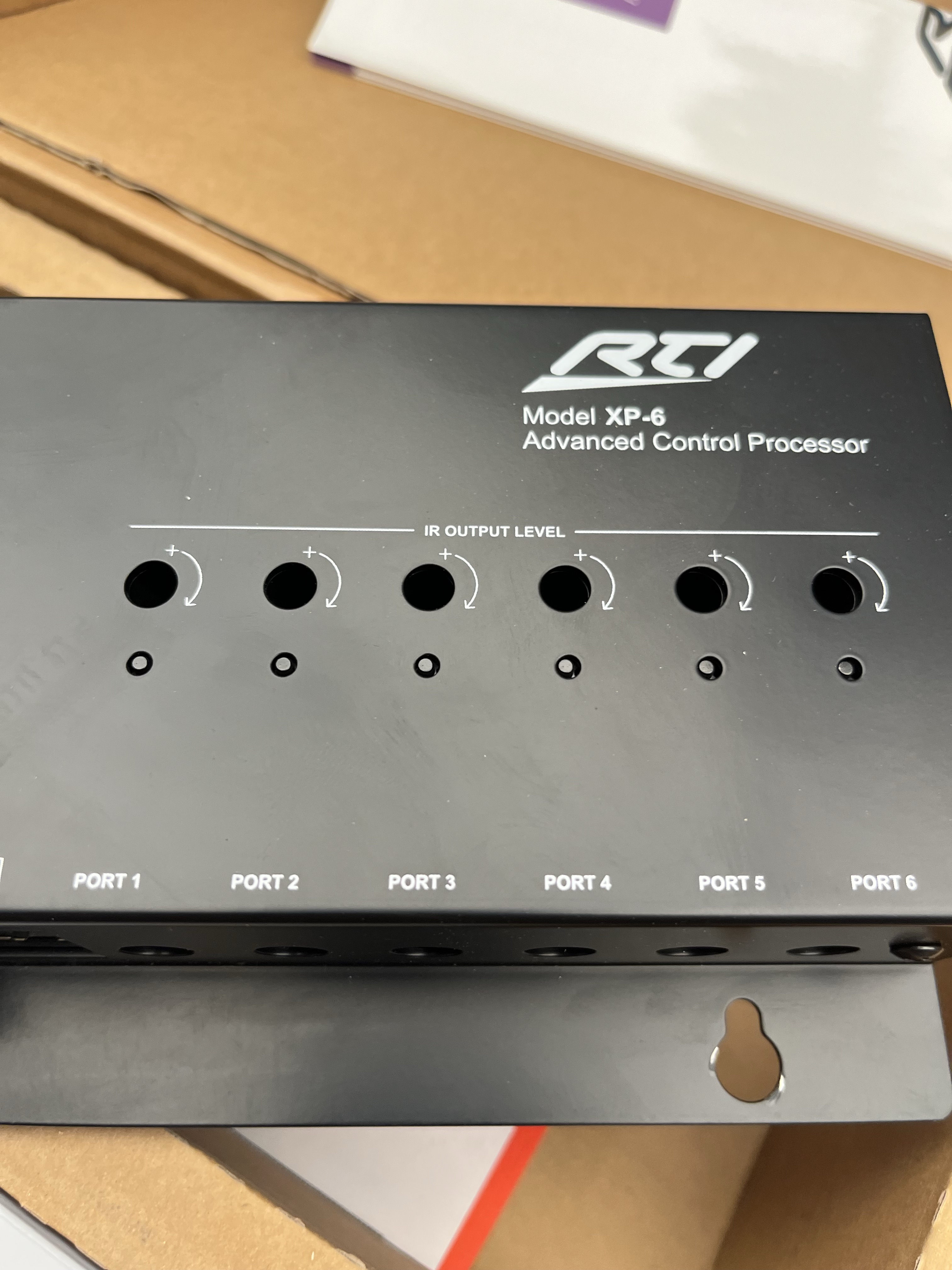 Processor - RTI XP-6 Advanced control Processor - Auktioner online ...