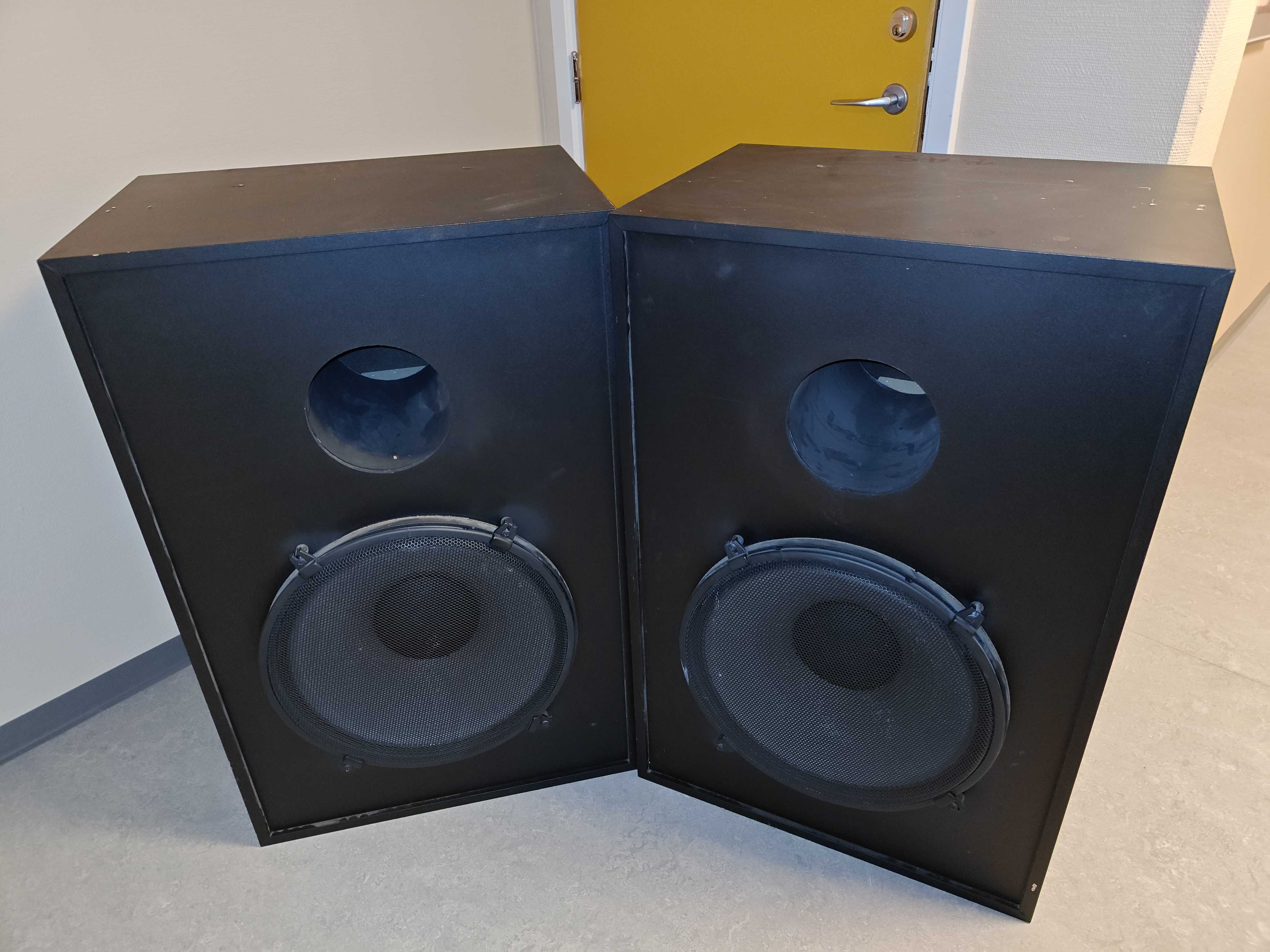 Complete Cinema speaker system JBL 5 parts - PS Auction - We value the ...