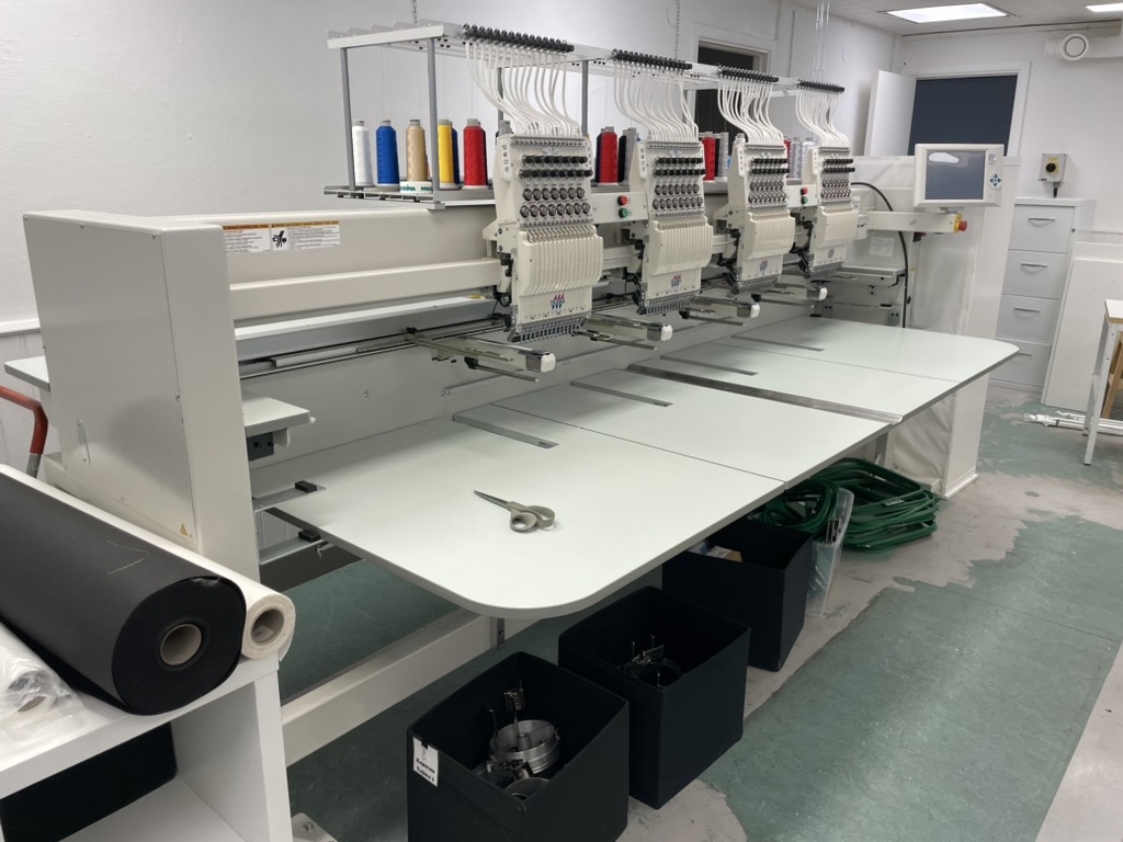 Embroidery machine Tajima K-1504C - PS Auction - We value