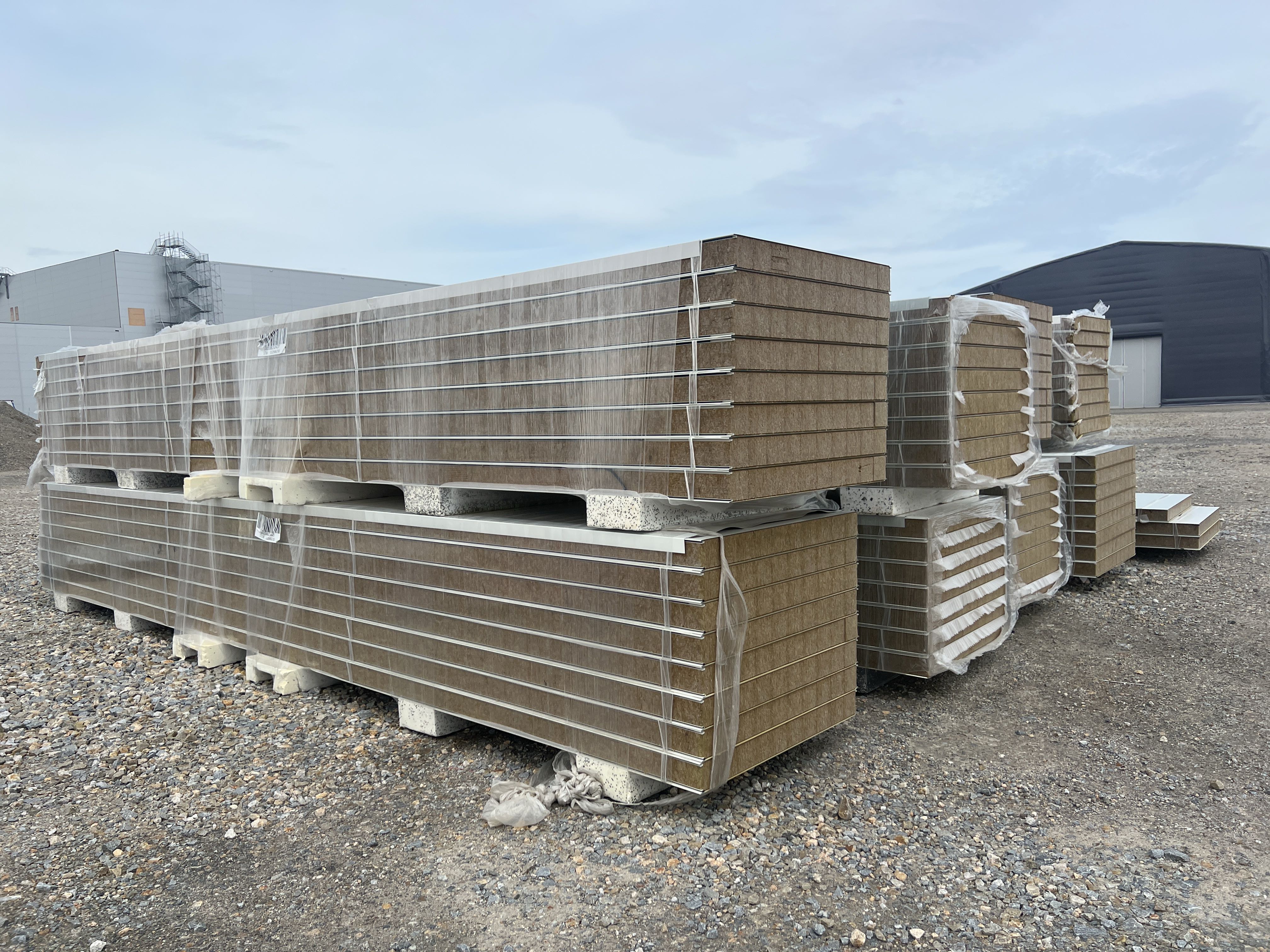 Isolerade Paroc väggpaneler - Auktioner online - Nätauktioner ...