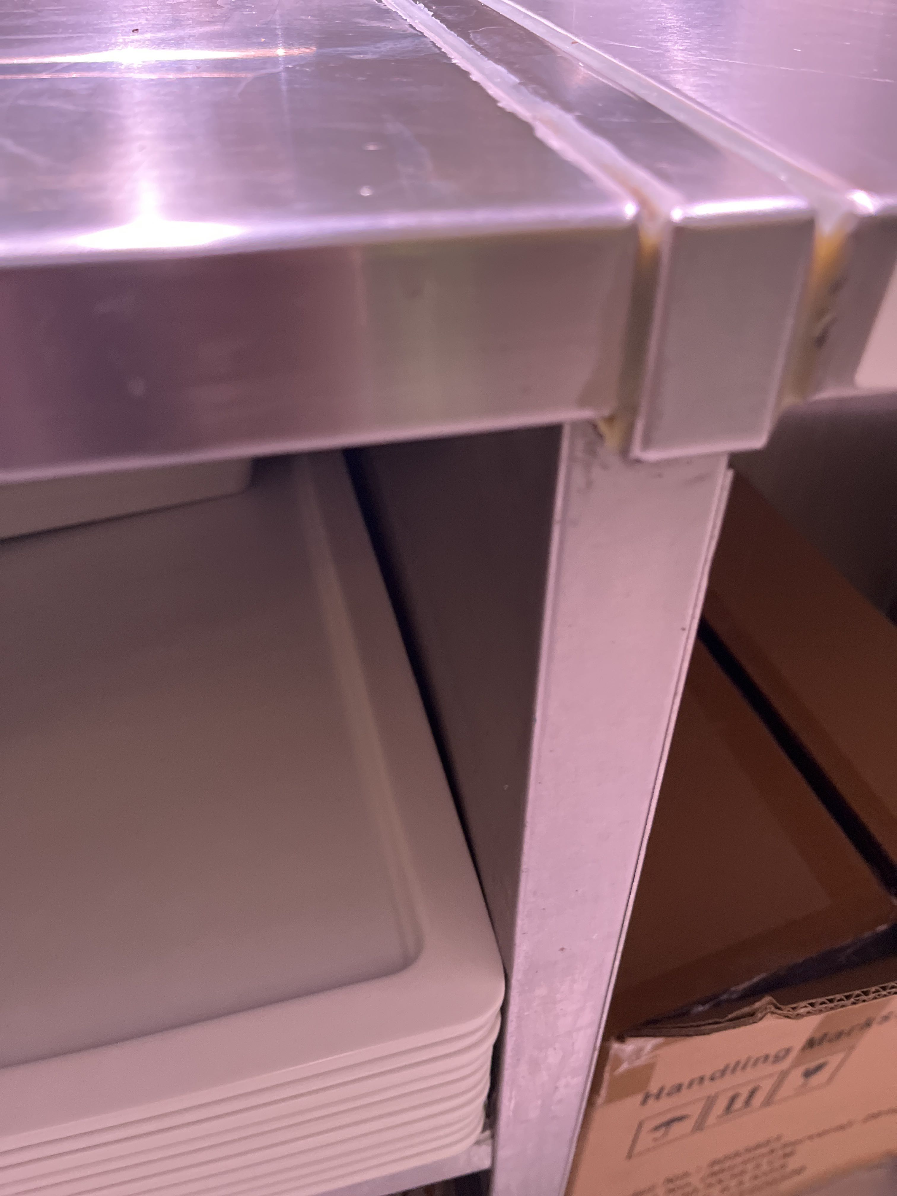 Kitchen furniture, Work surface, drawers, refrigerator PS Auction