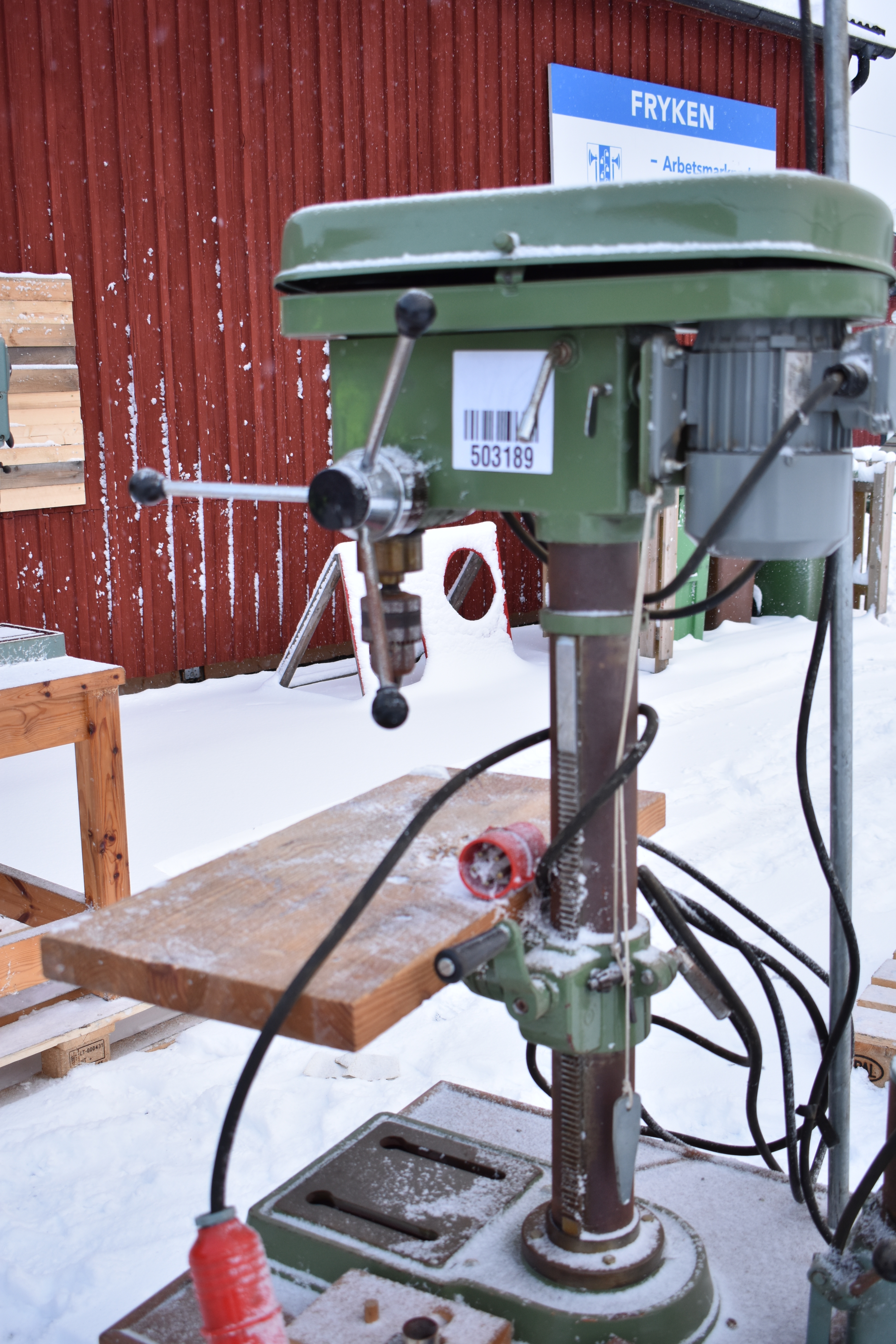 Pillar drilling machine Peerless power 