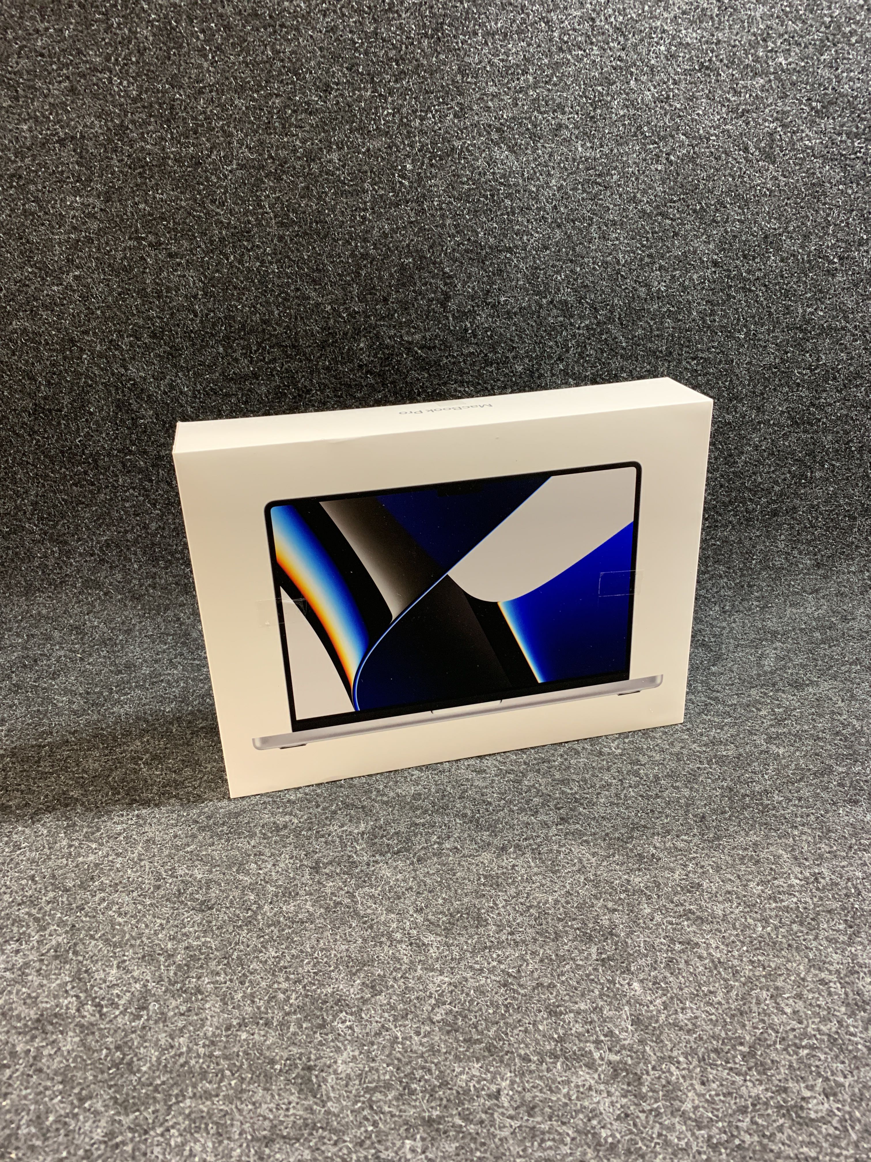 Apple 14-inch MacBook Pro: Apple M1 Pro chip with 8‑core CPU and 14 ...