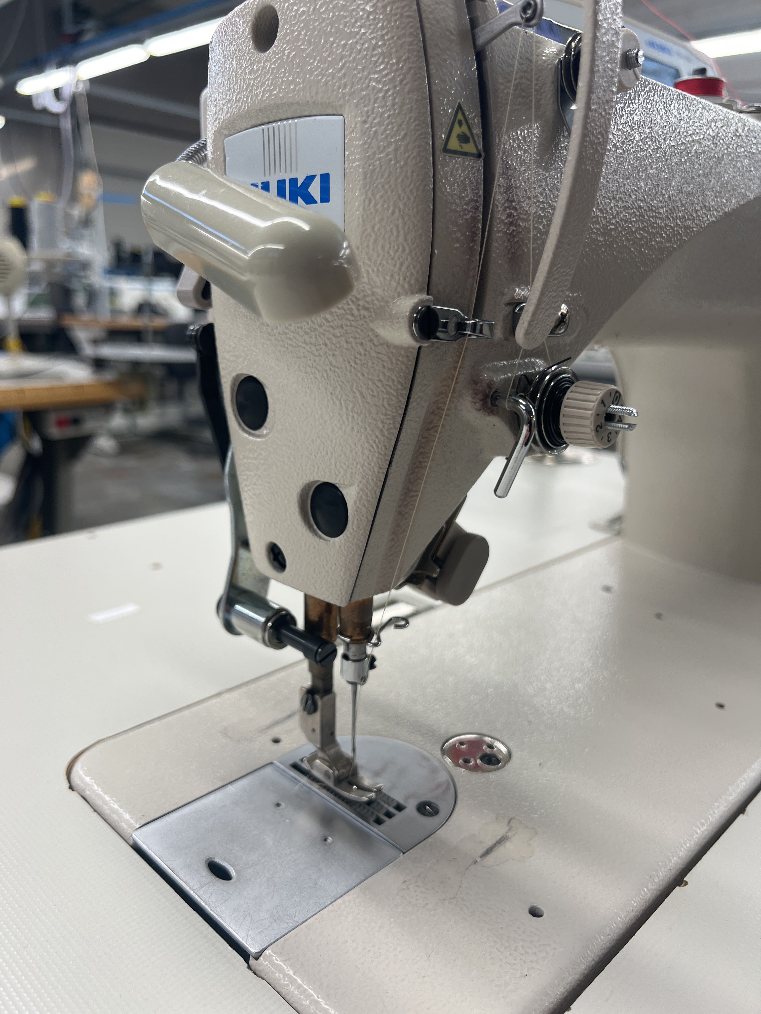 Symaskin Juki DDL9000BSS 2013 Auktioner online Nätauktioner