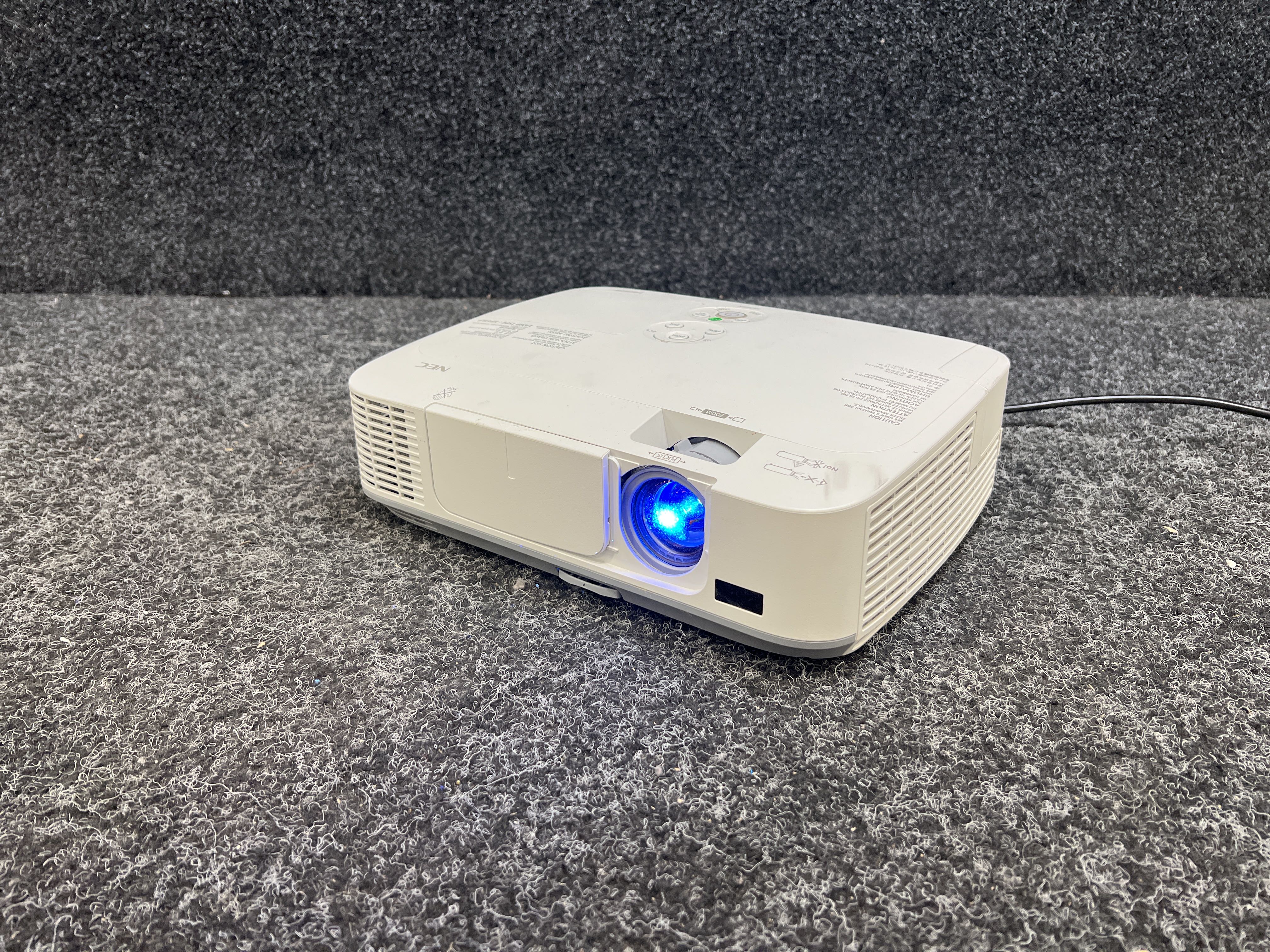 Projector NEC NP-M260X - PS Auction - We value the future