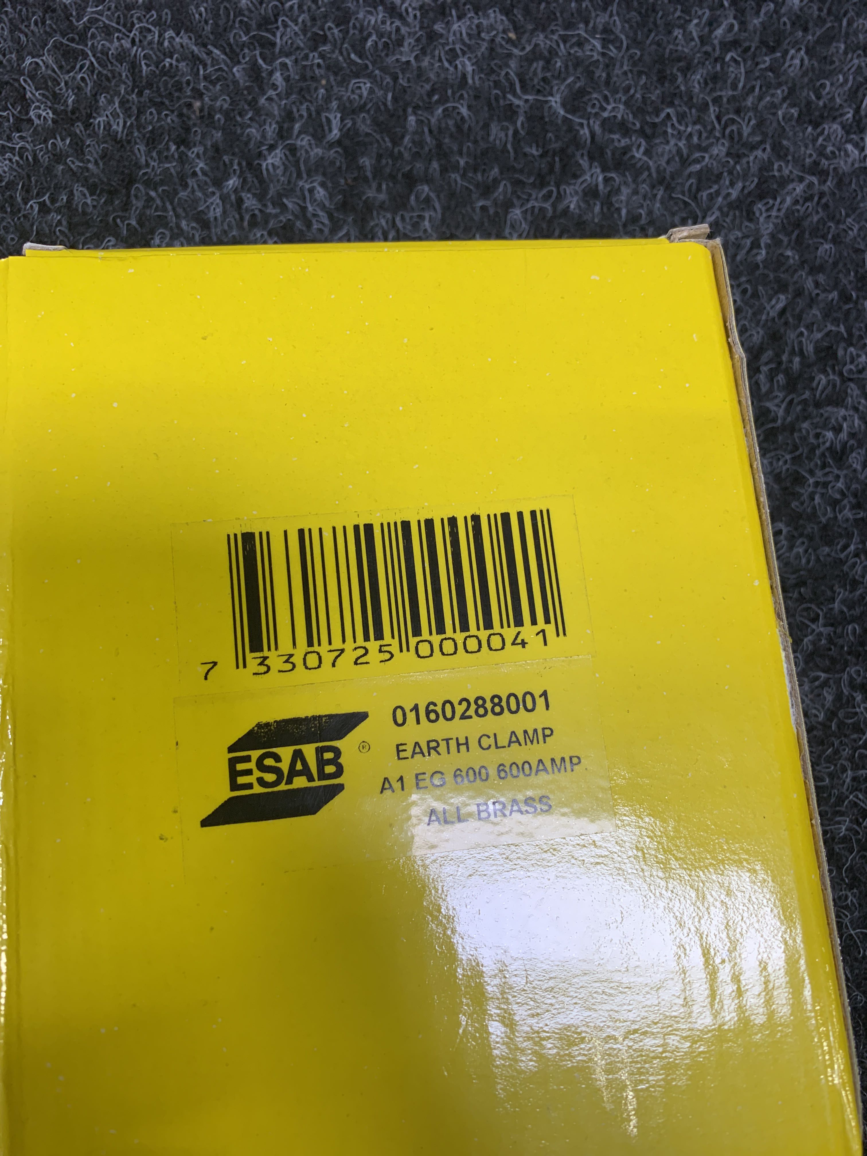 2 earth clamps ESAB EG 600 - PS Auction - We value the future - Largest ...