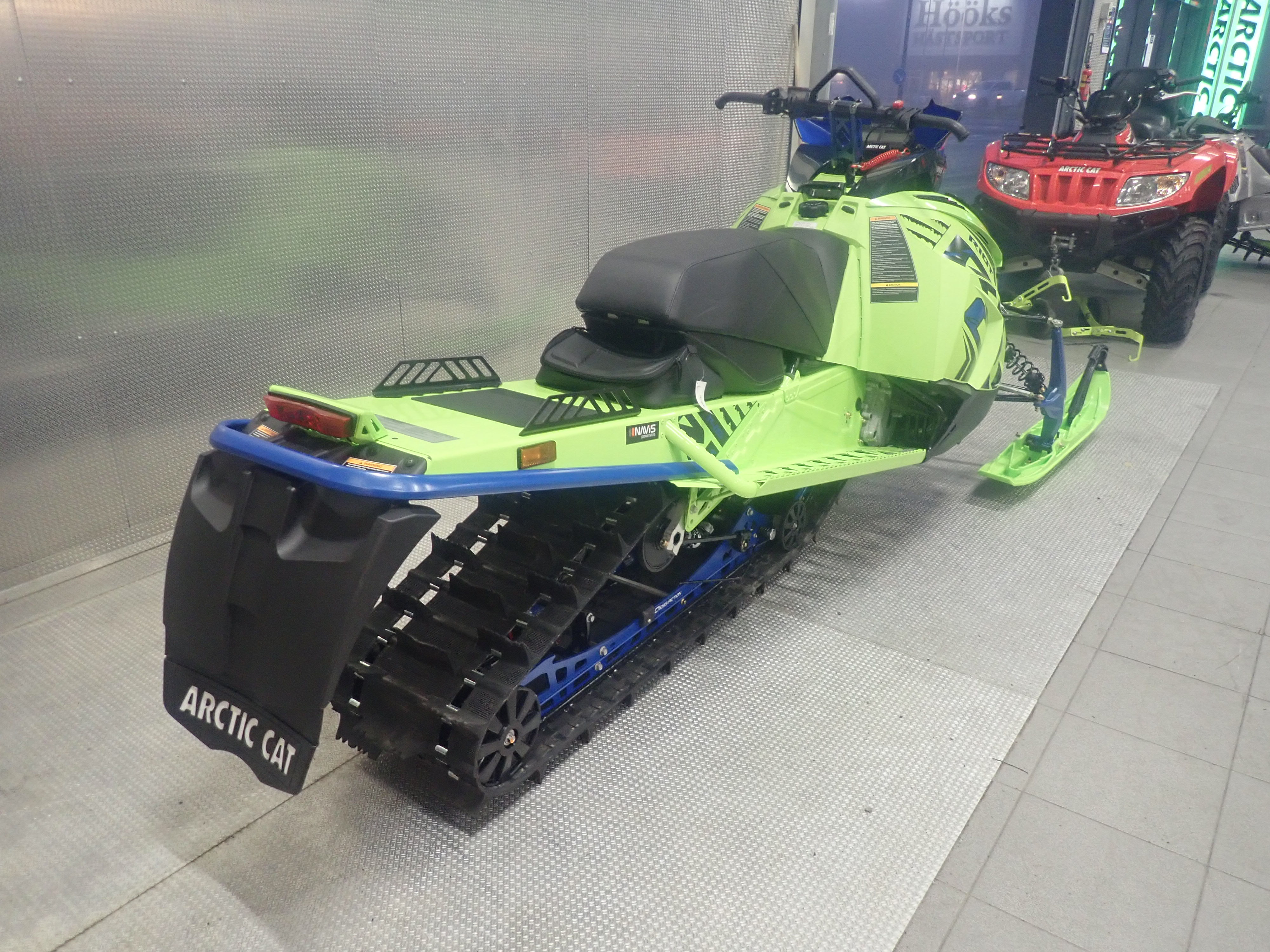ARCTIC CAT RIOT 8000 -2020 Reg: EEK34P - PS Auction - We value the