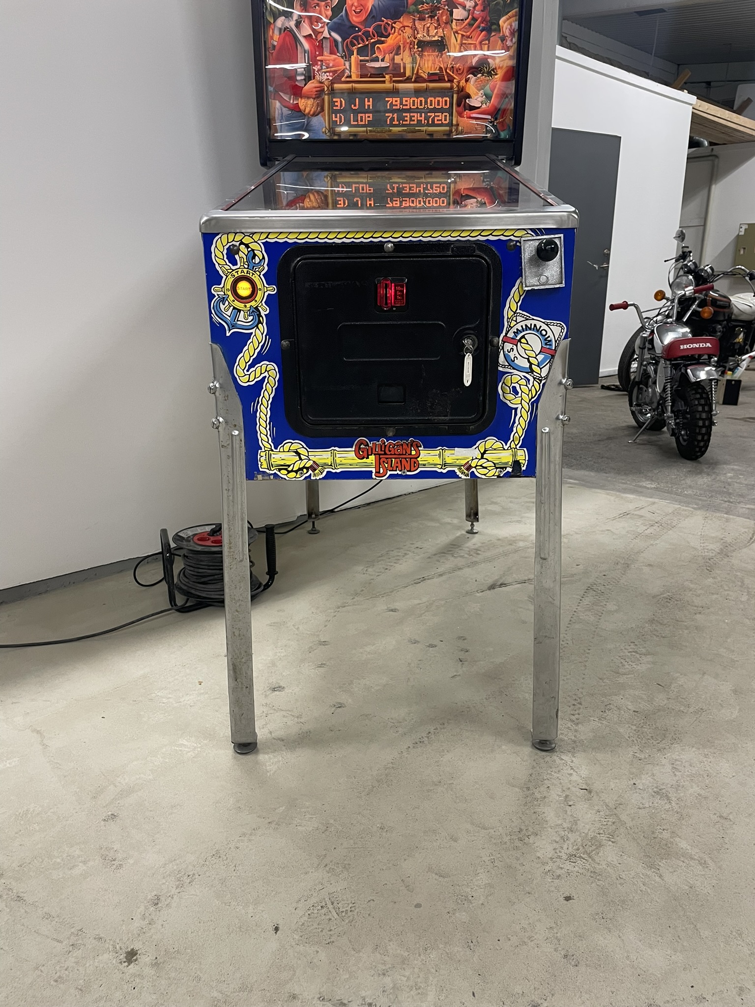 Pinball – Bally Gilligan's Island (1991) - PS Auction - We
