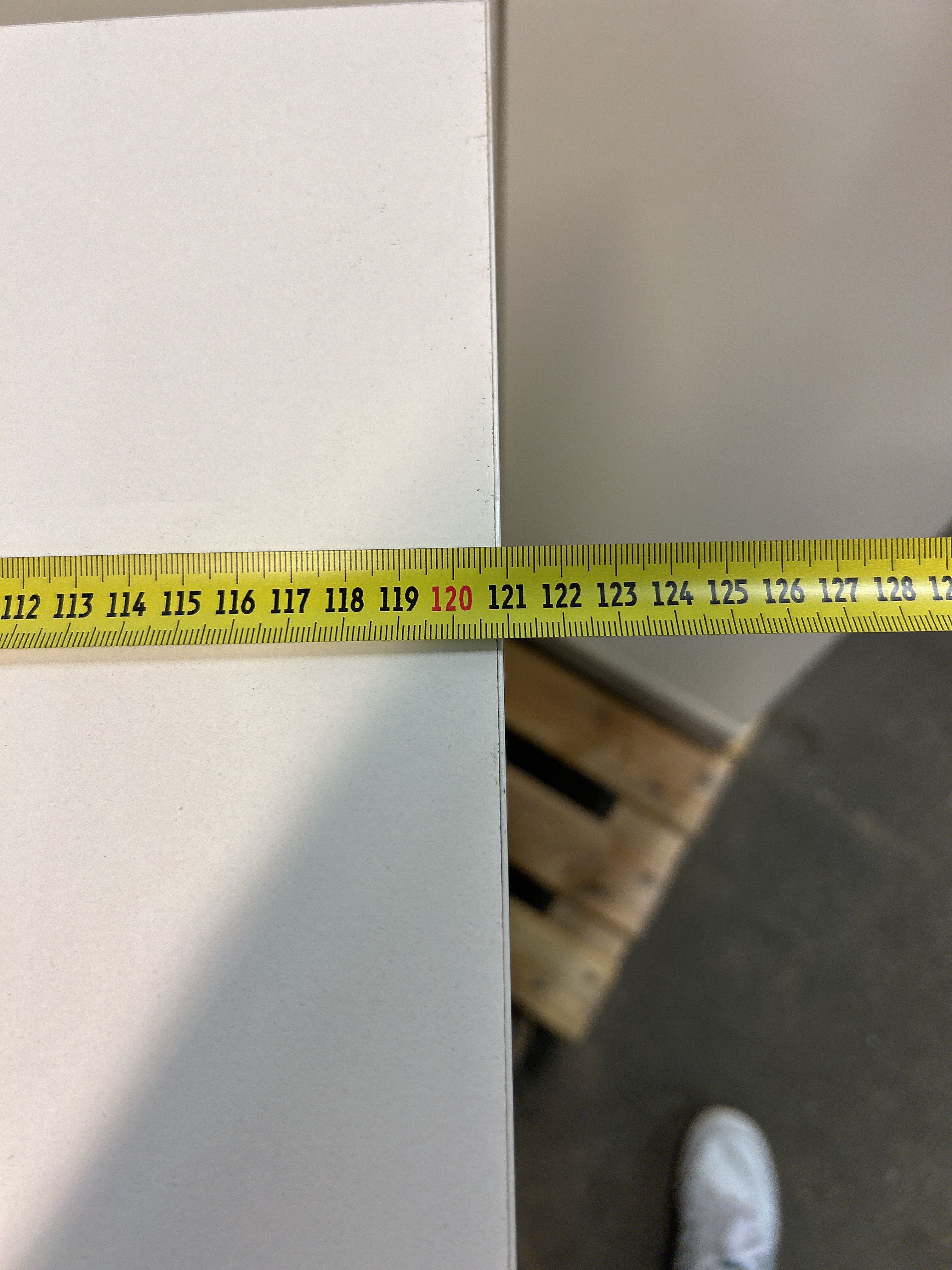 Skåp med skjutdörrar 2st - Lanab Design - Auktioner online ...