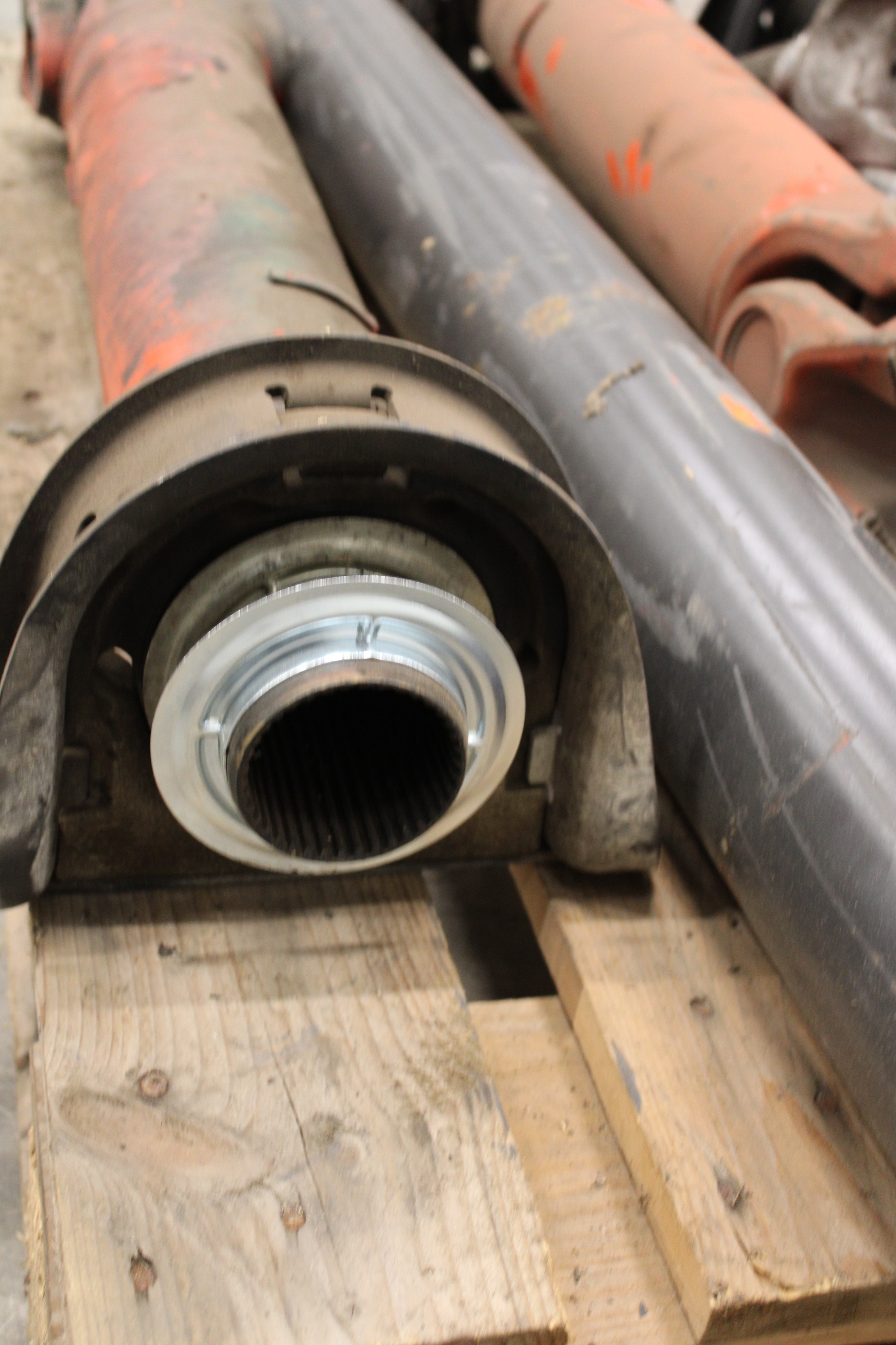 Cardan shafts, truck - PS Auction - We value the future - Largest in net  auctions