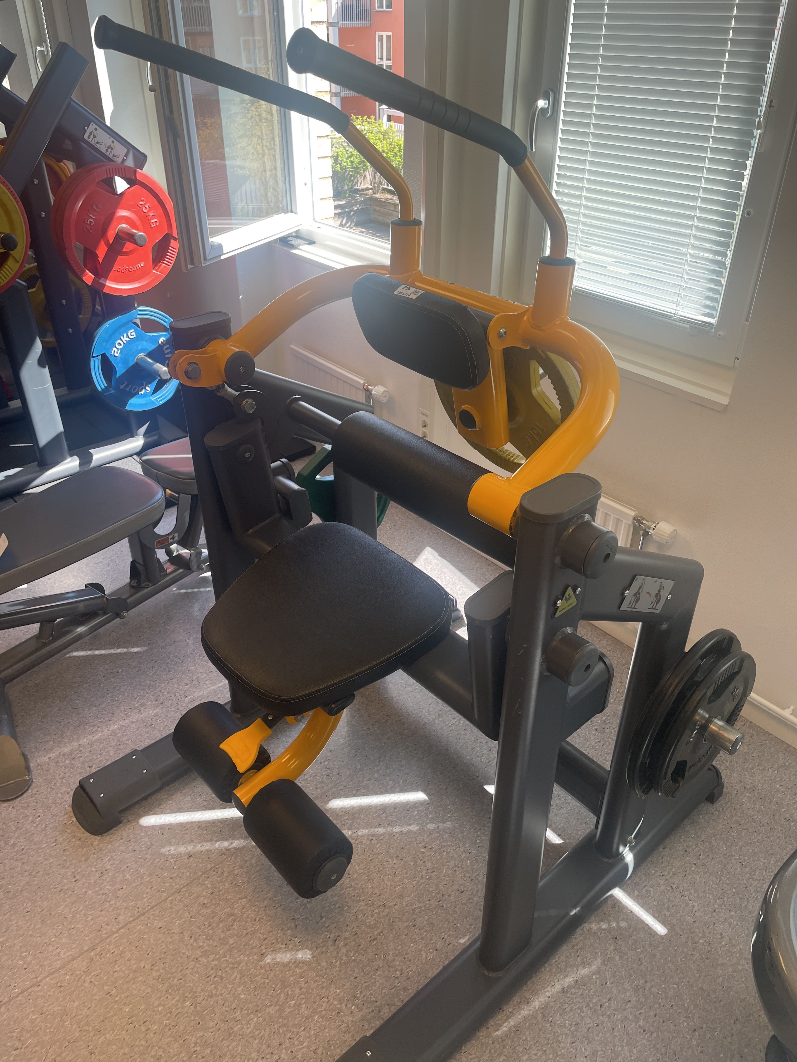 Gym Equipment Stomach PS Auction We value the future Largest in