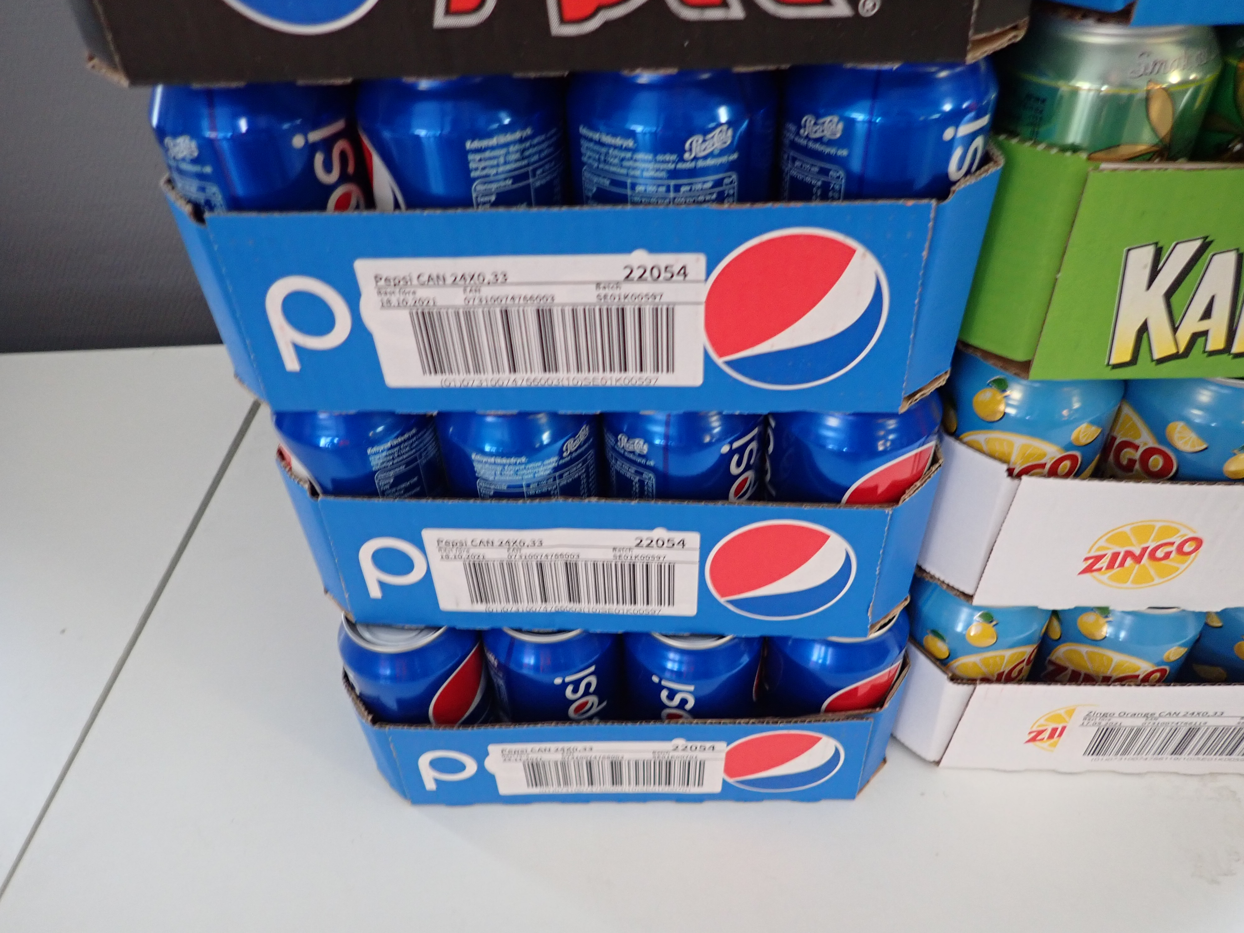14 Pieces Tiles Drink - PS Auction - We value the future - Largest