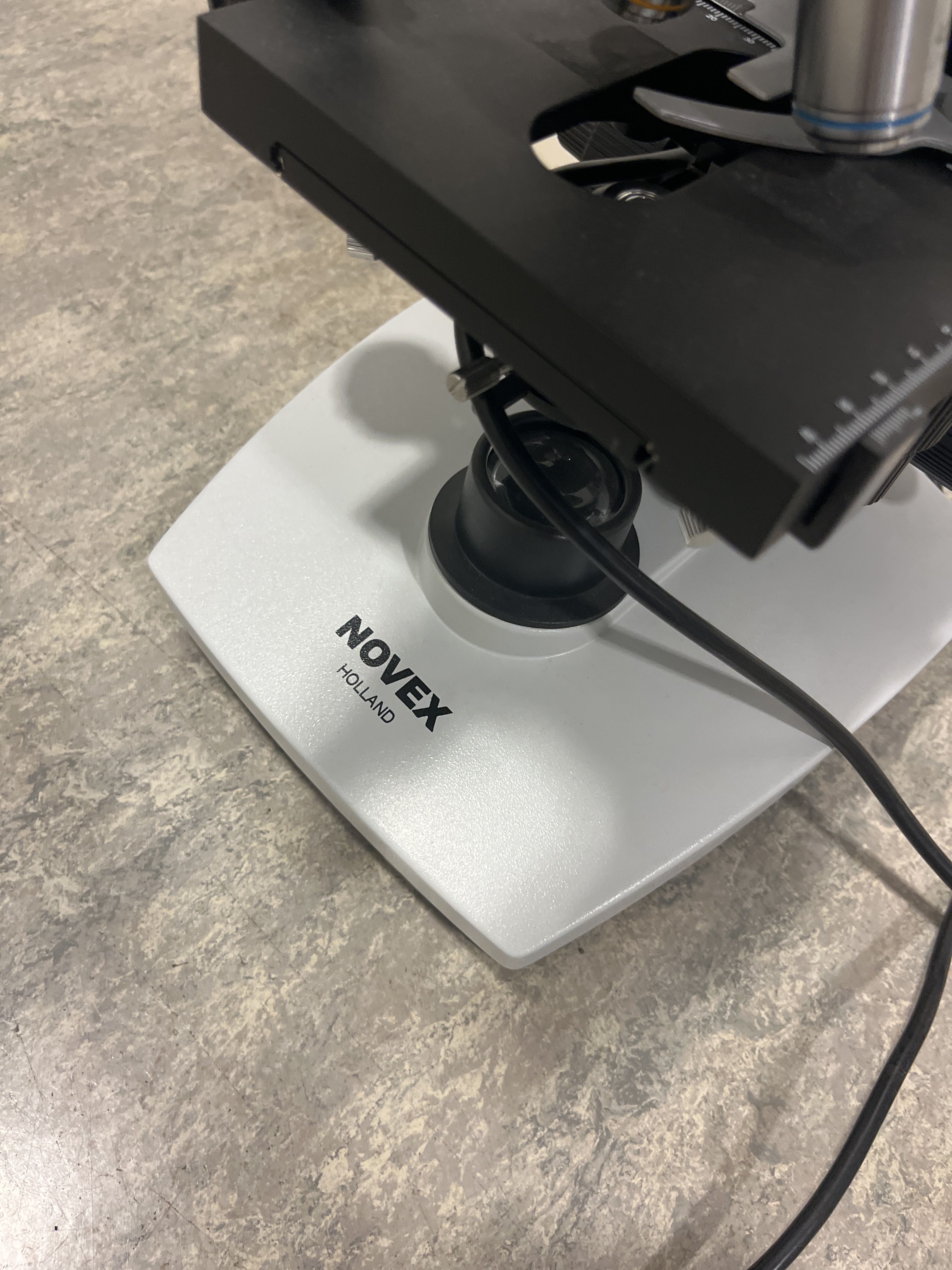 Microscope Novex Holland B-Series - PS Auction - We value the future ...