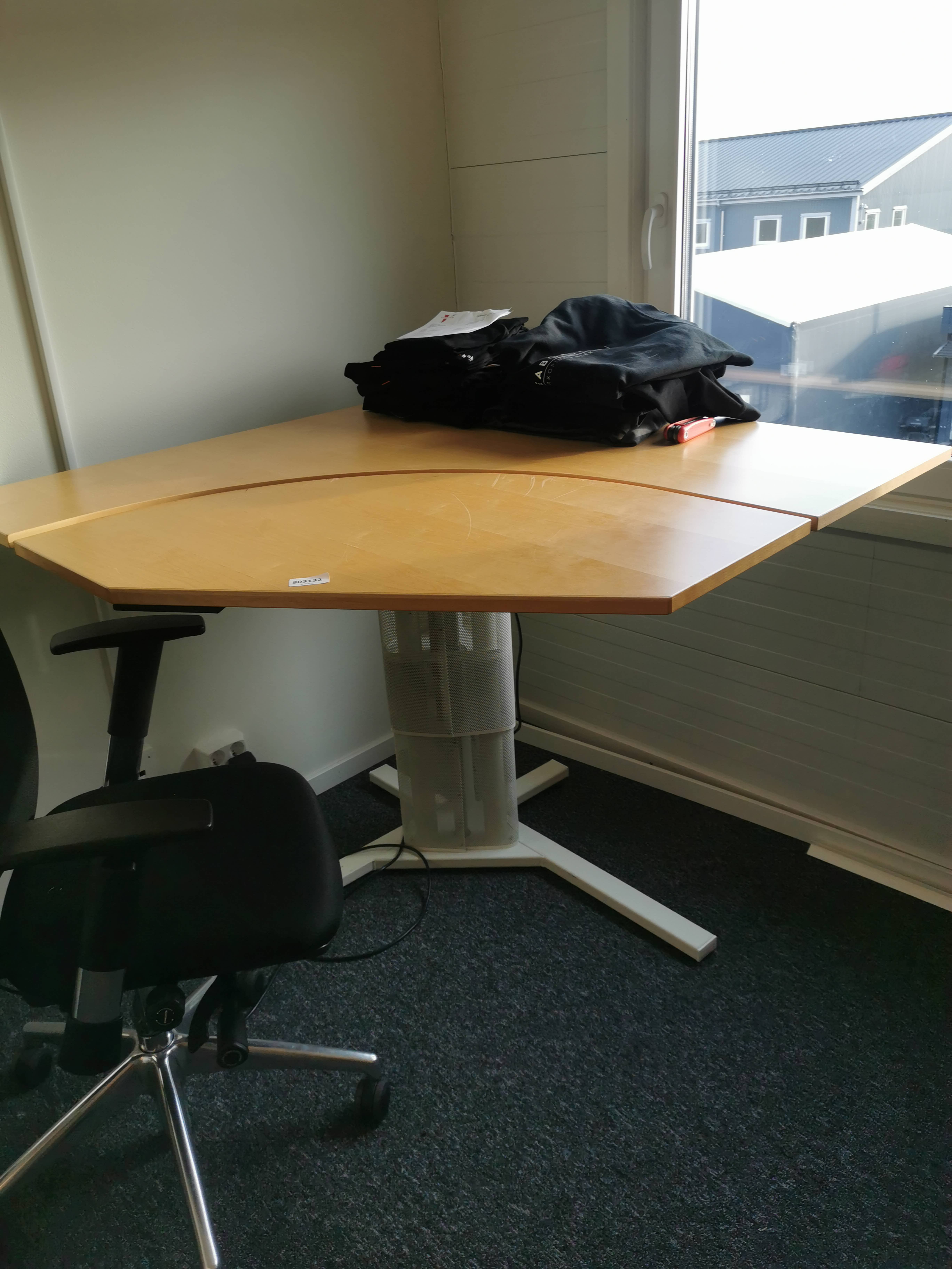 Office furniture PS Auction We value the future Largest in net auctions