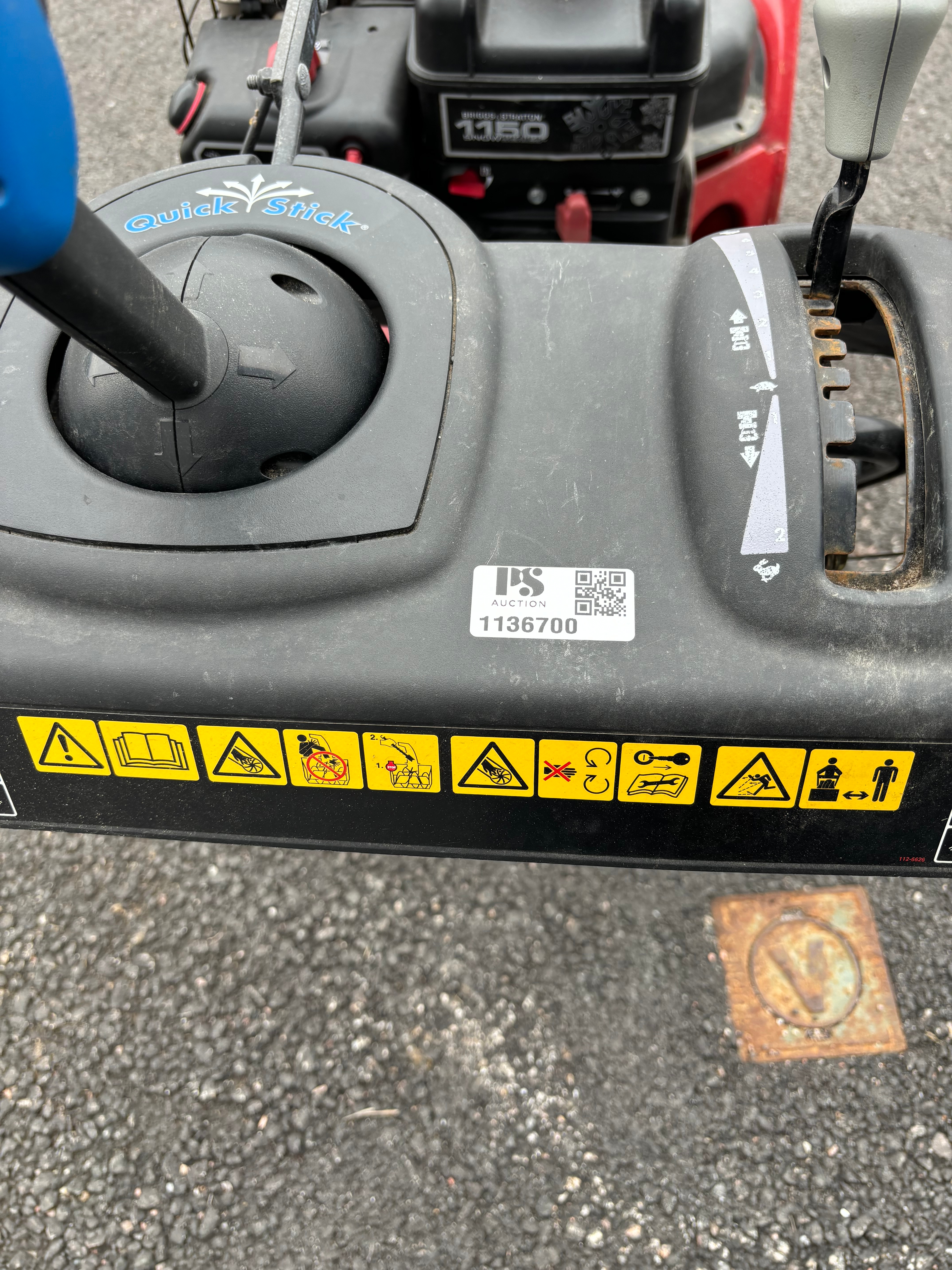 TORO Power Max 826 O snow thrower. - PS Auction - We value