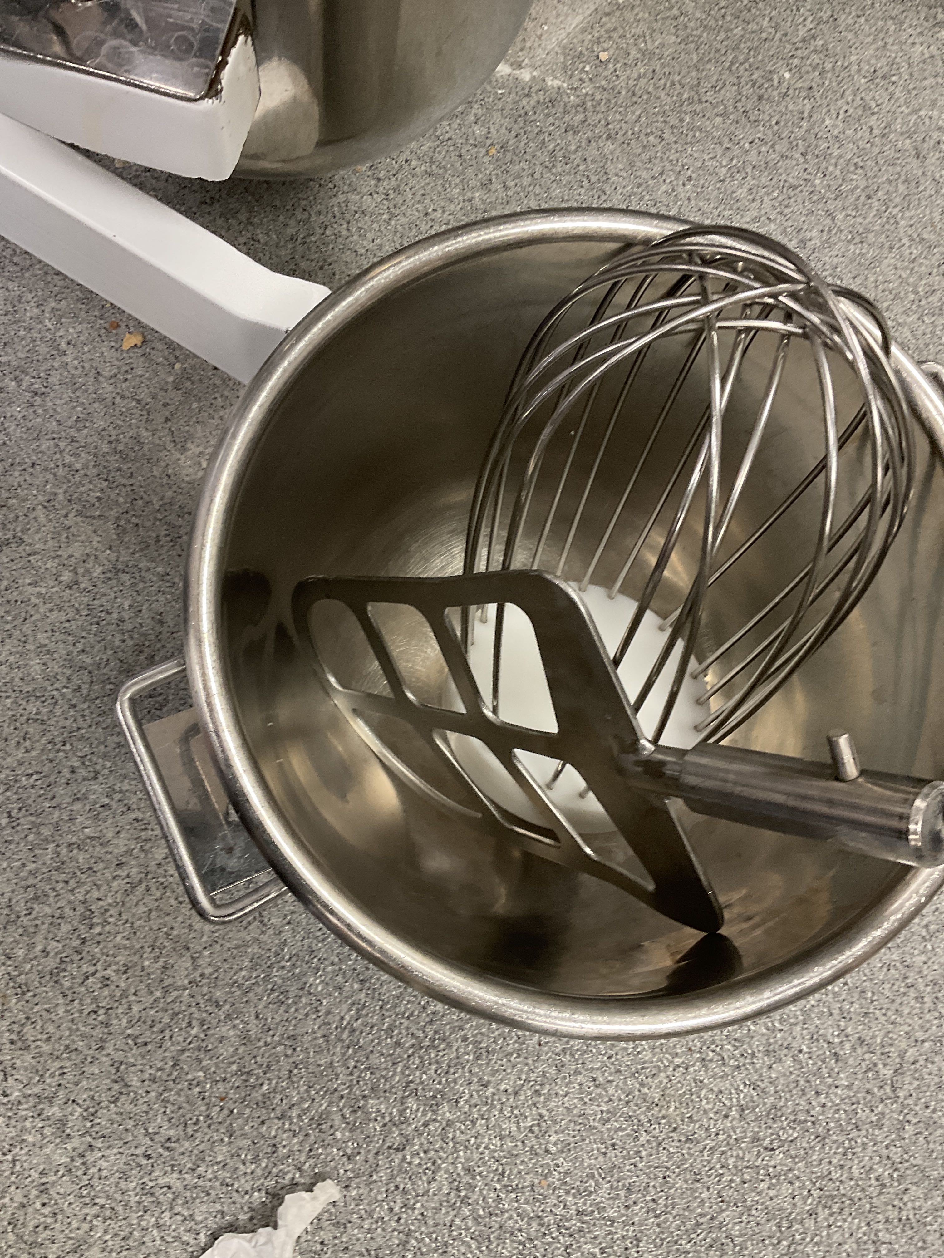 Whisk and mixing machine Agrenco 20L PS Auction We value the future Largest in net auctions