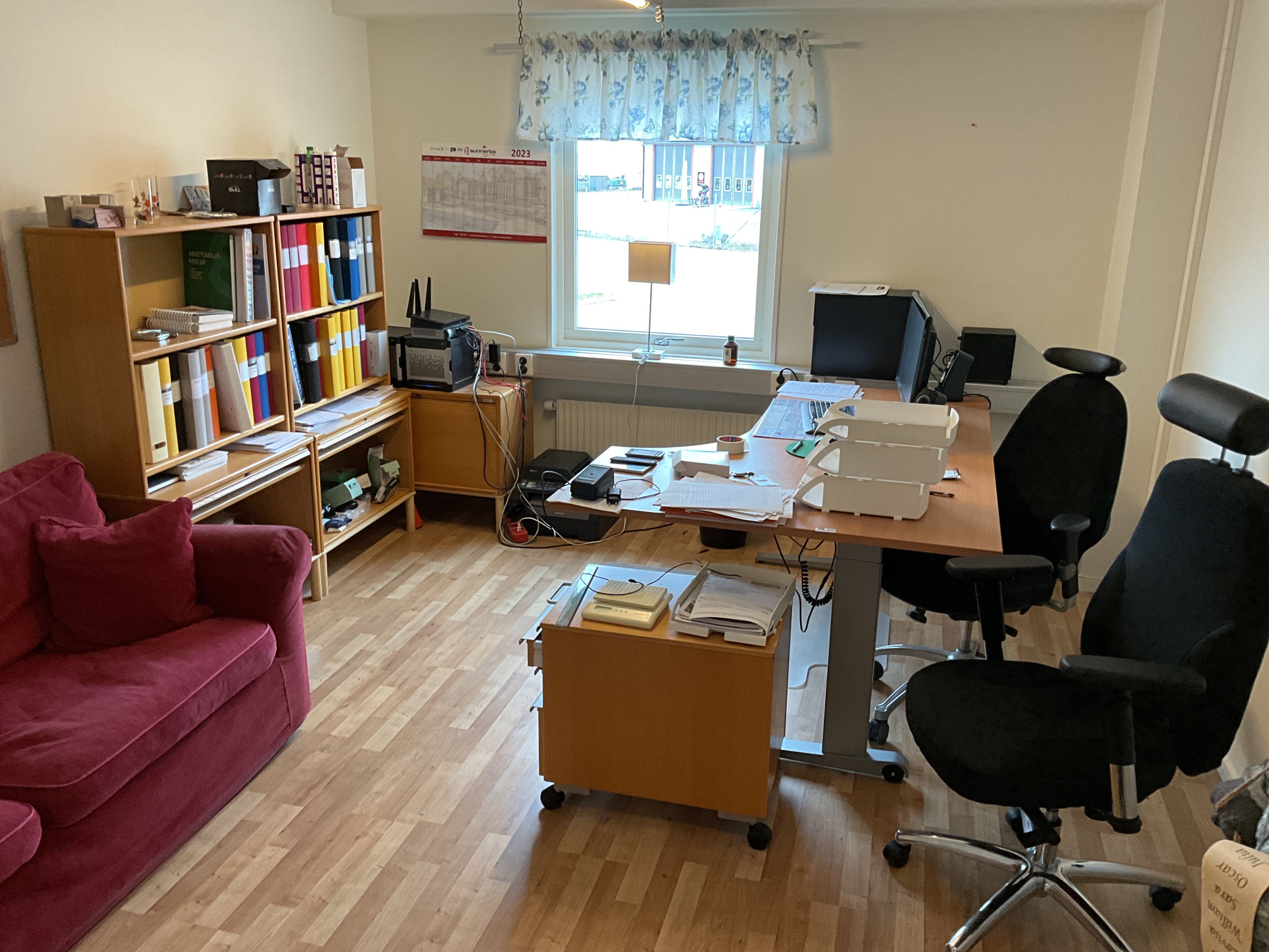 Office furniture PS Auction We value the future Largest in net