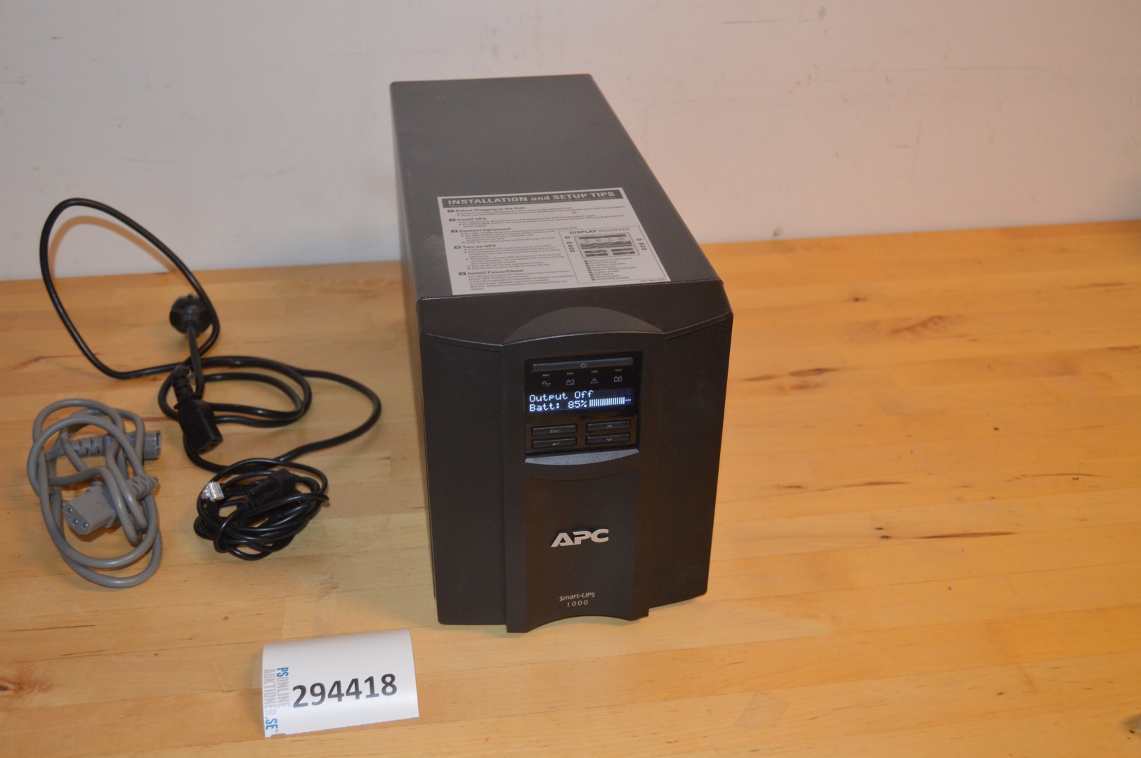 ○【中古品】APC Smart-UPS 1000 LCD SMT1000J 無停電電源装置 充電OK品