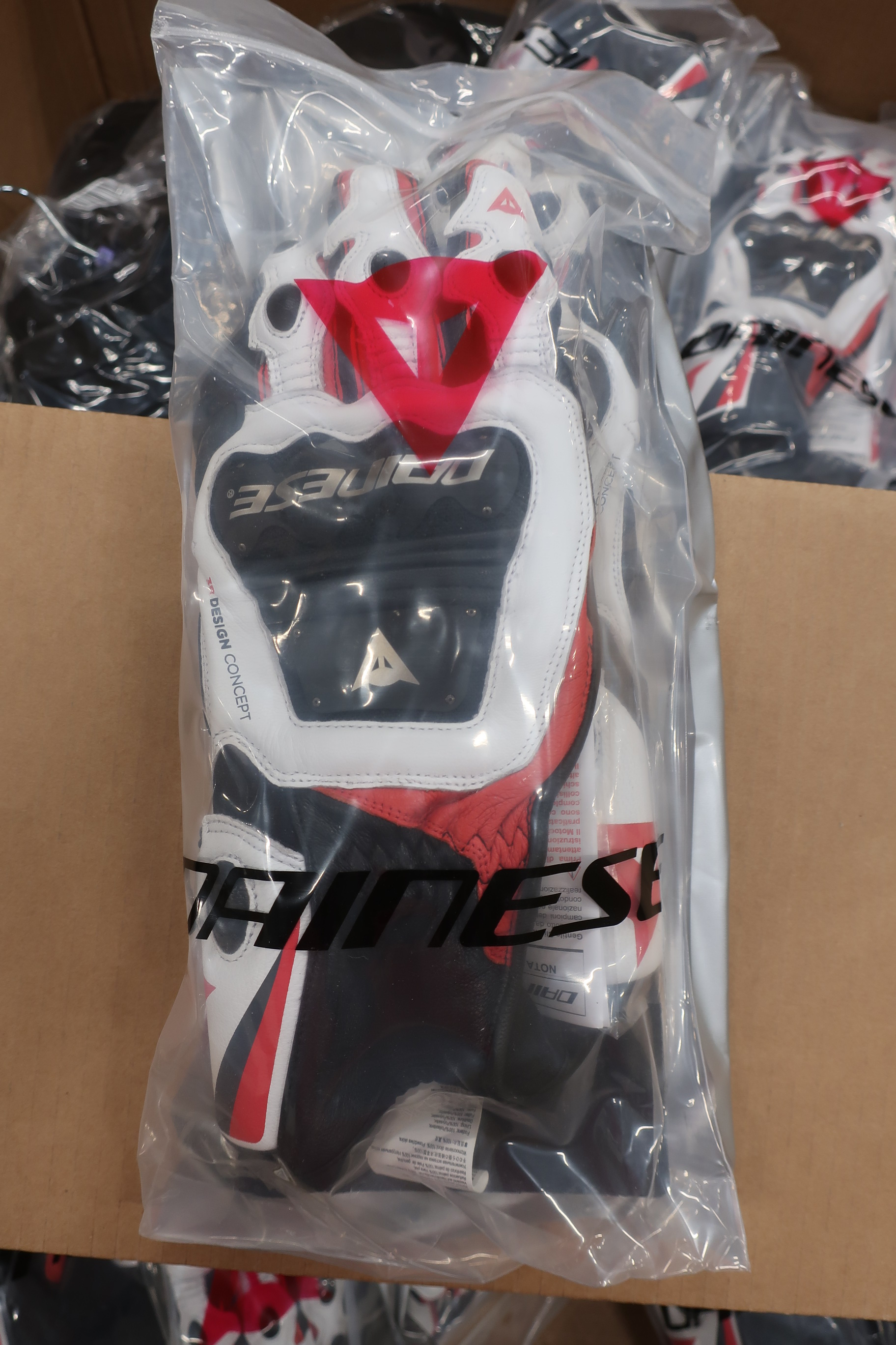 dainese steel pro in gloves