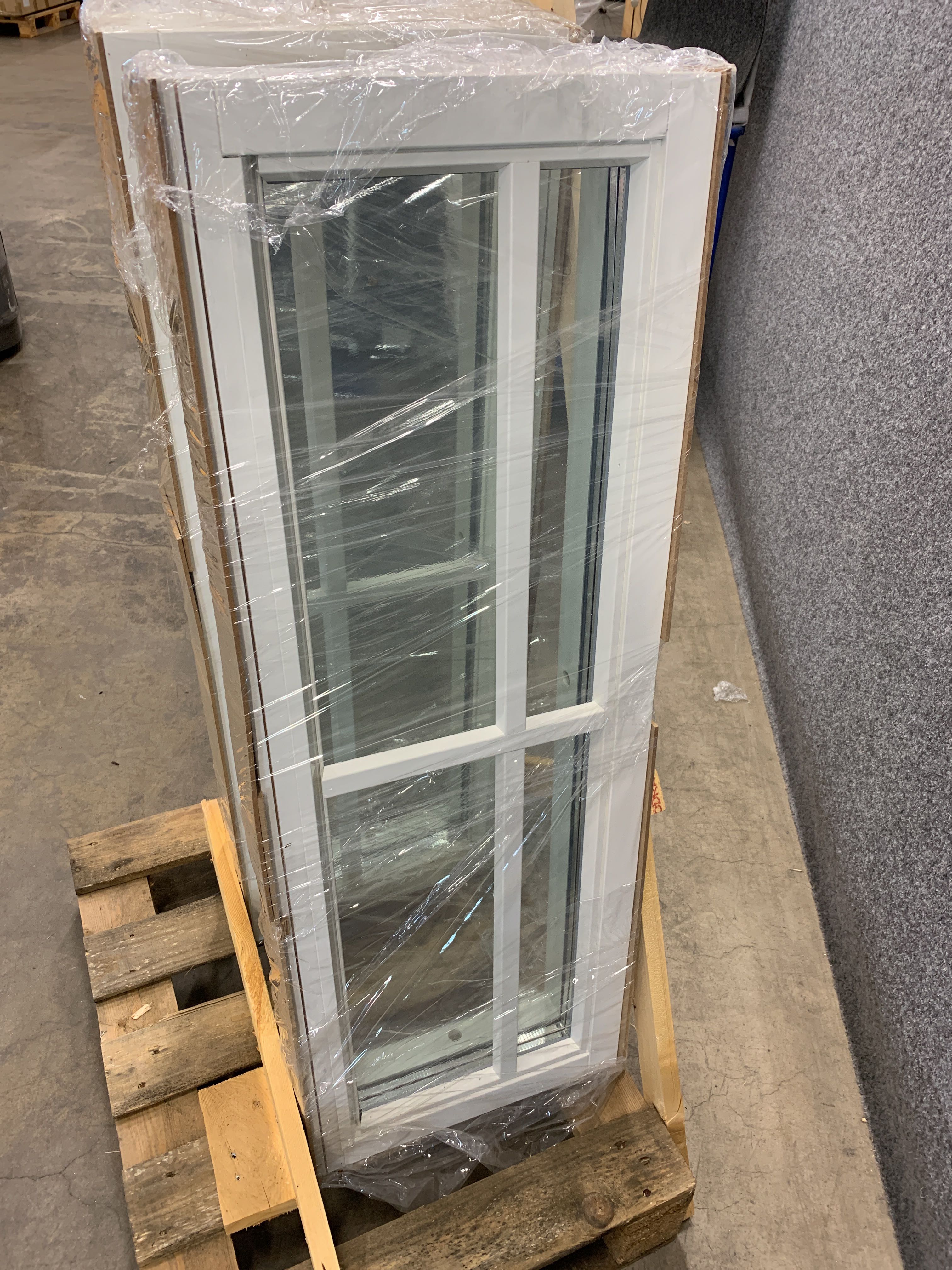 2 st Fasta fönster 3-glas - trä - U-värde 1,1, 39x108 cm - Auktioner ...