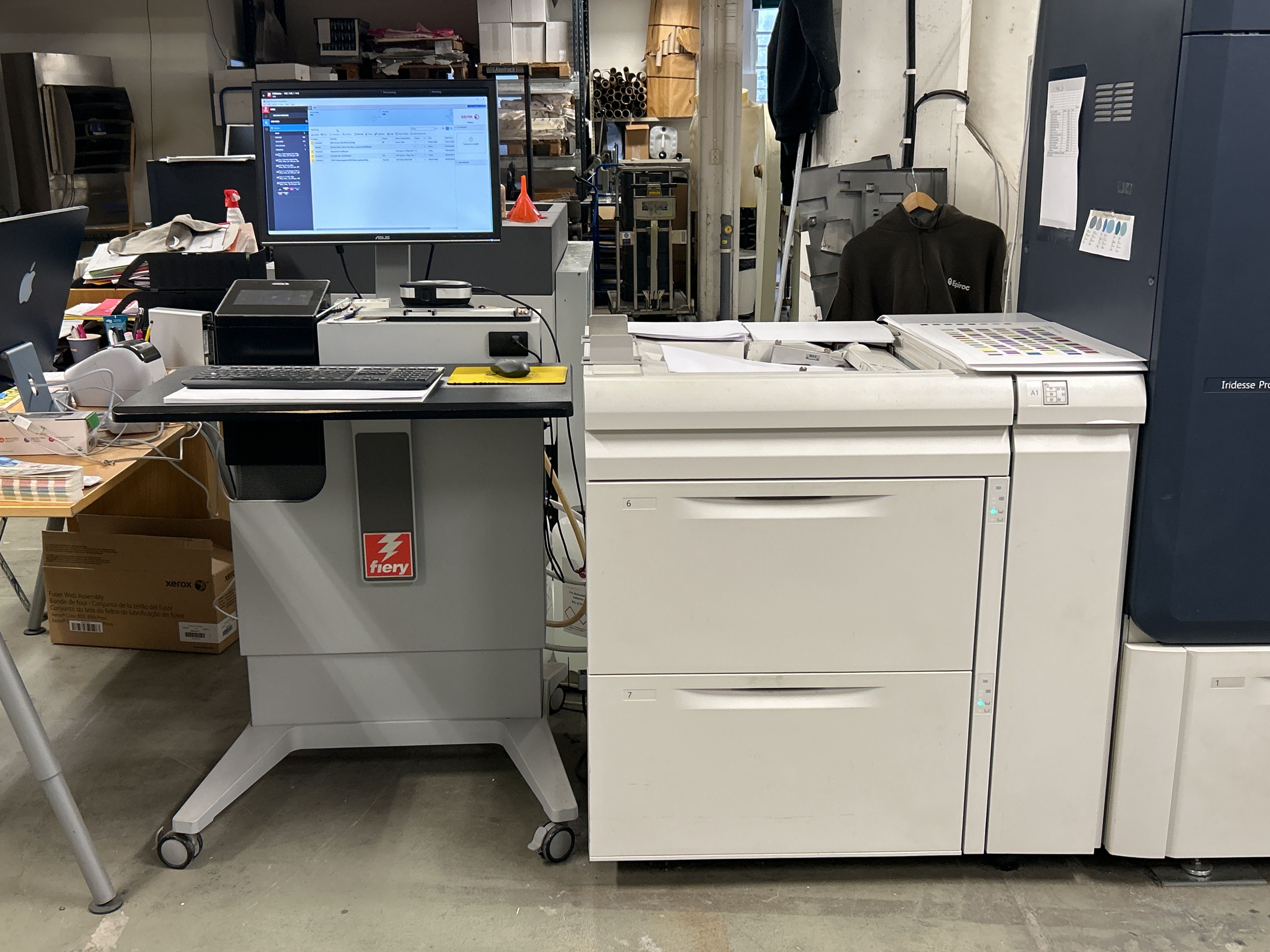 Production printer with finishing equipment - Xerox Iridesse -2018