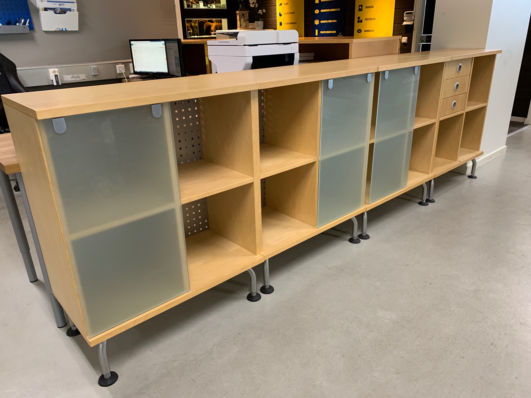 Office furniture PS Auction We value the future Largest in net