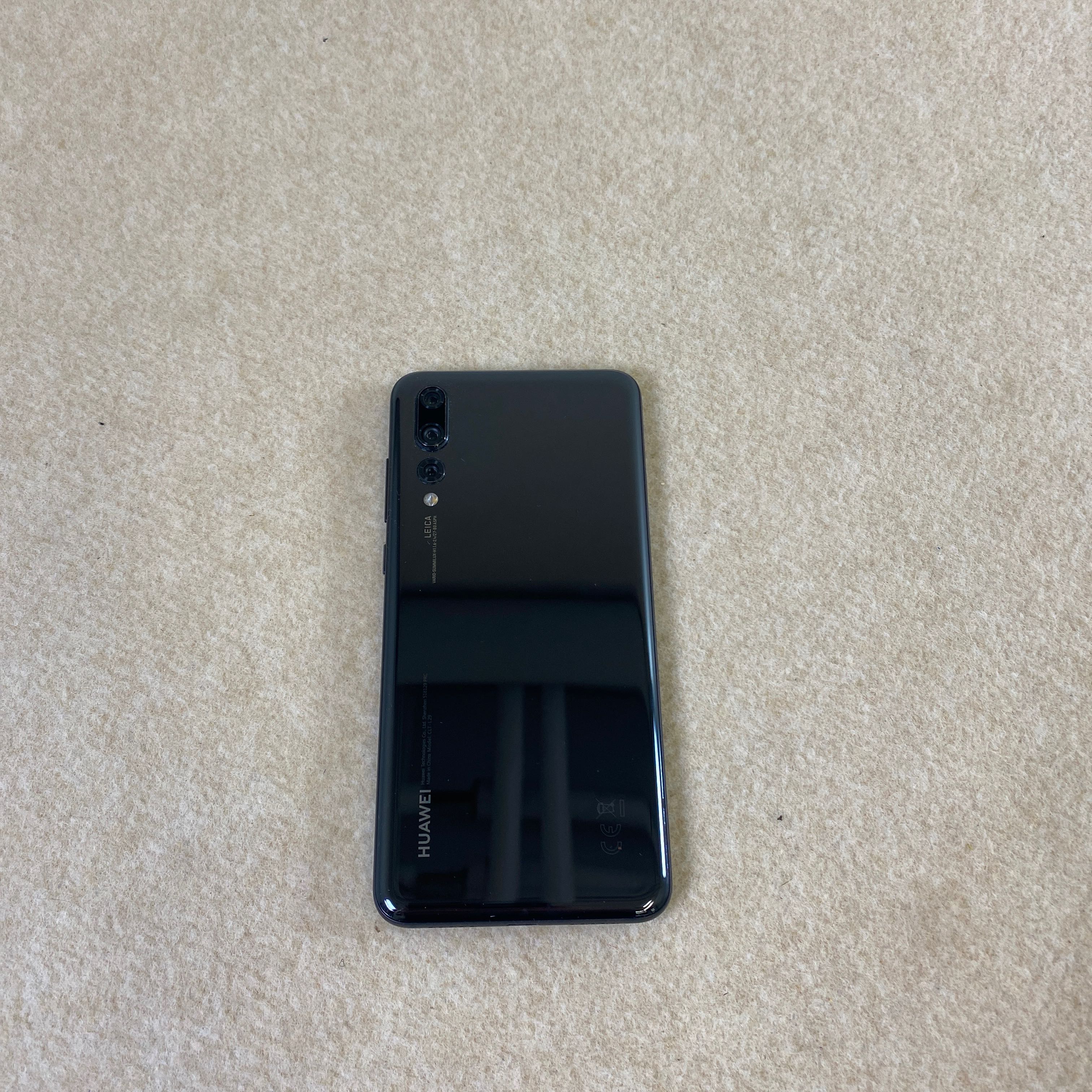Huawei P20 Pro (CLT-L29) - PS Auction - We value the future