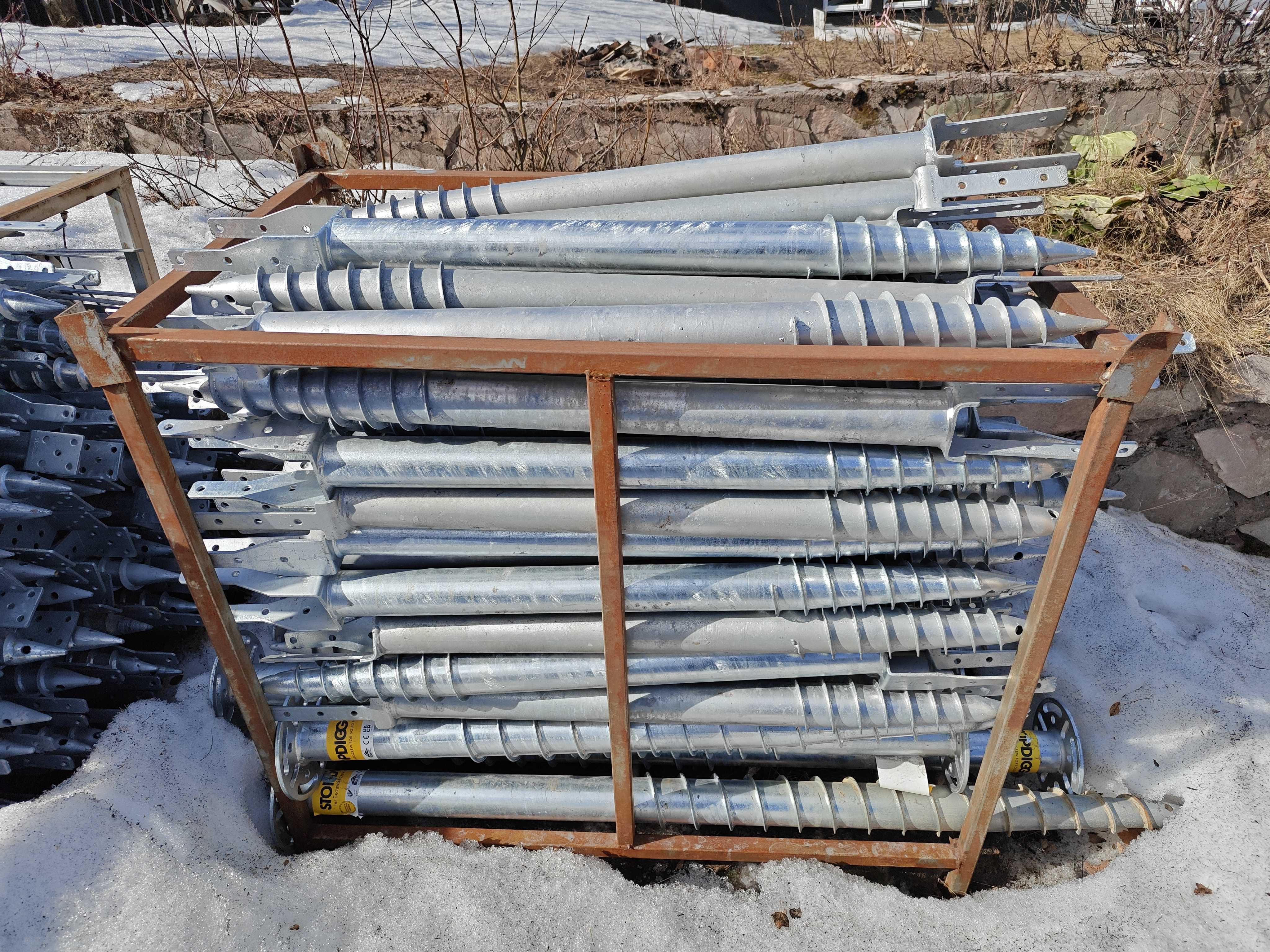 Lot with ground screw - PS Auction - We value the future - Largest in ...