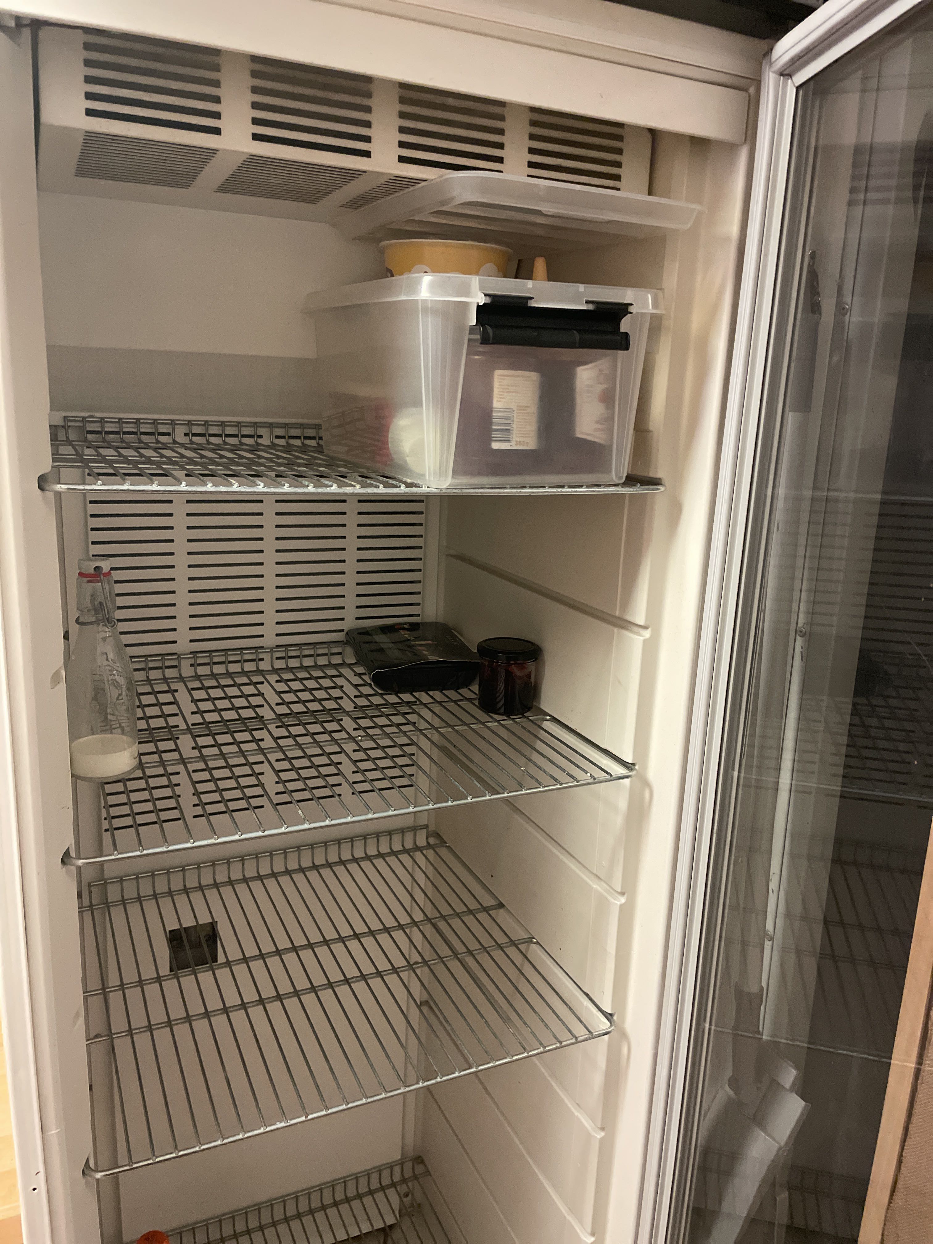 Display Cooler Helkama HJK 410 L01 V - PS Auction - We value the