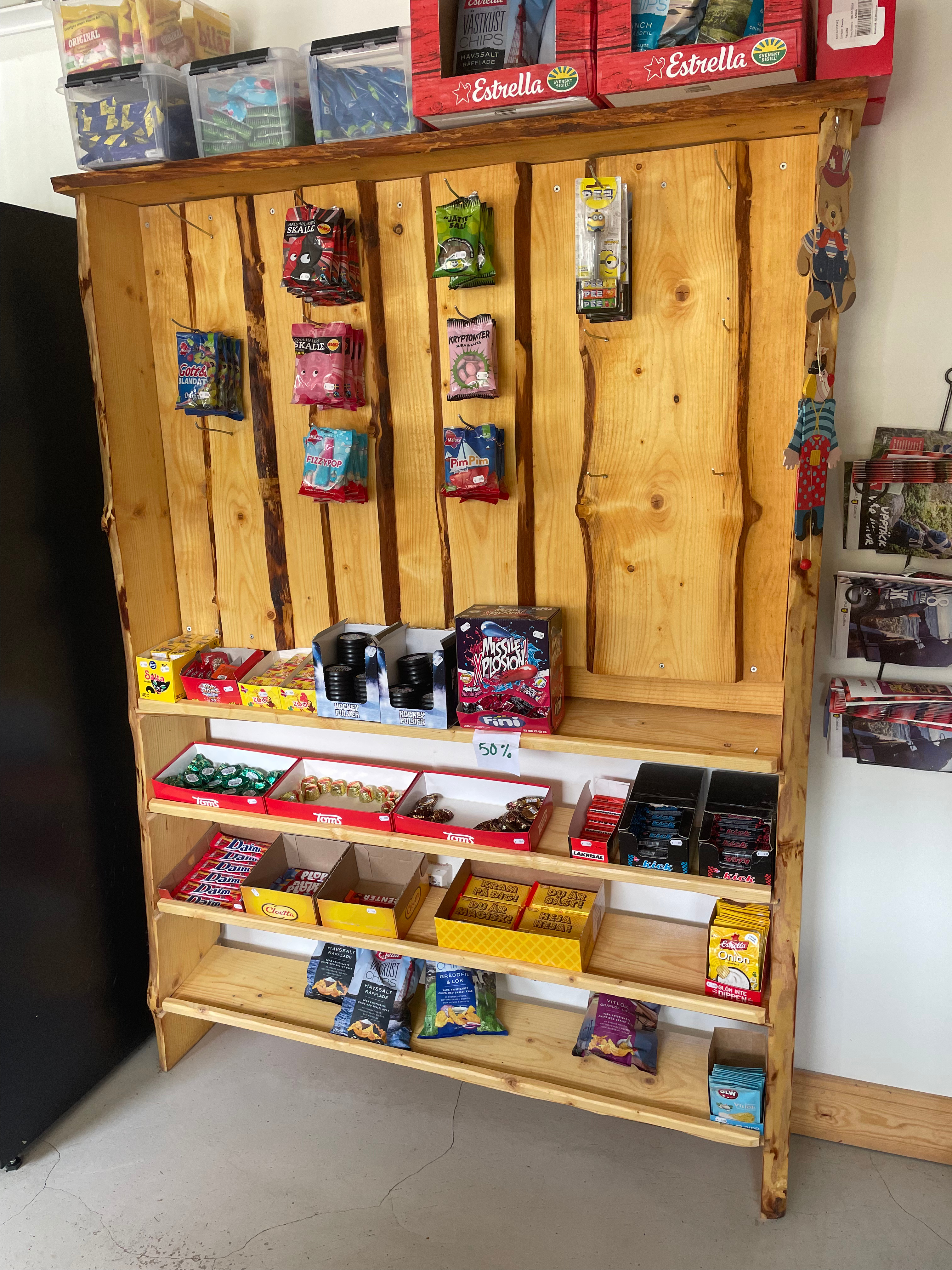 Hand Built Shelf hand built Wooden shelf 2x1.5m - PS Auction - We value the future ...