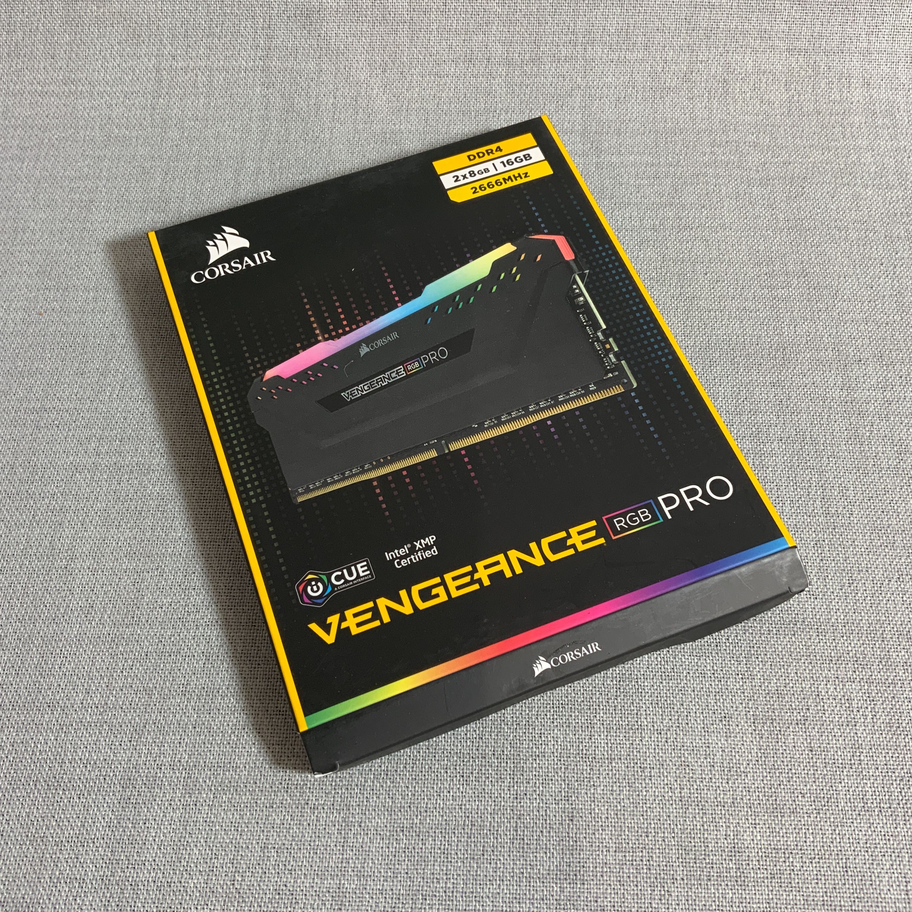 RAM Memory Corsair Vengeance RGB PRO DDR4 2666MHz 16GB - PS 